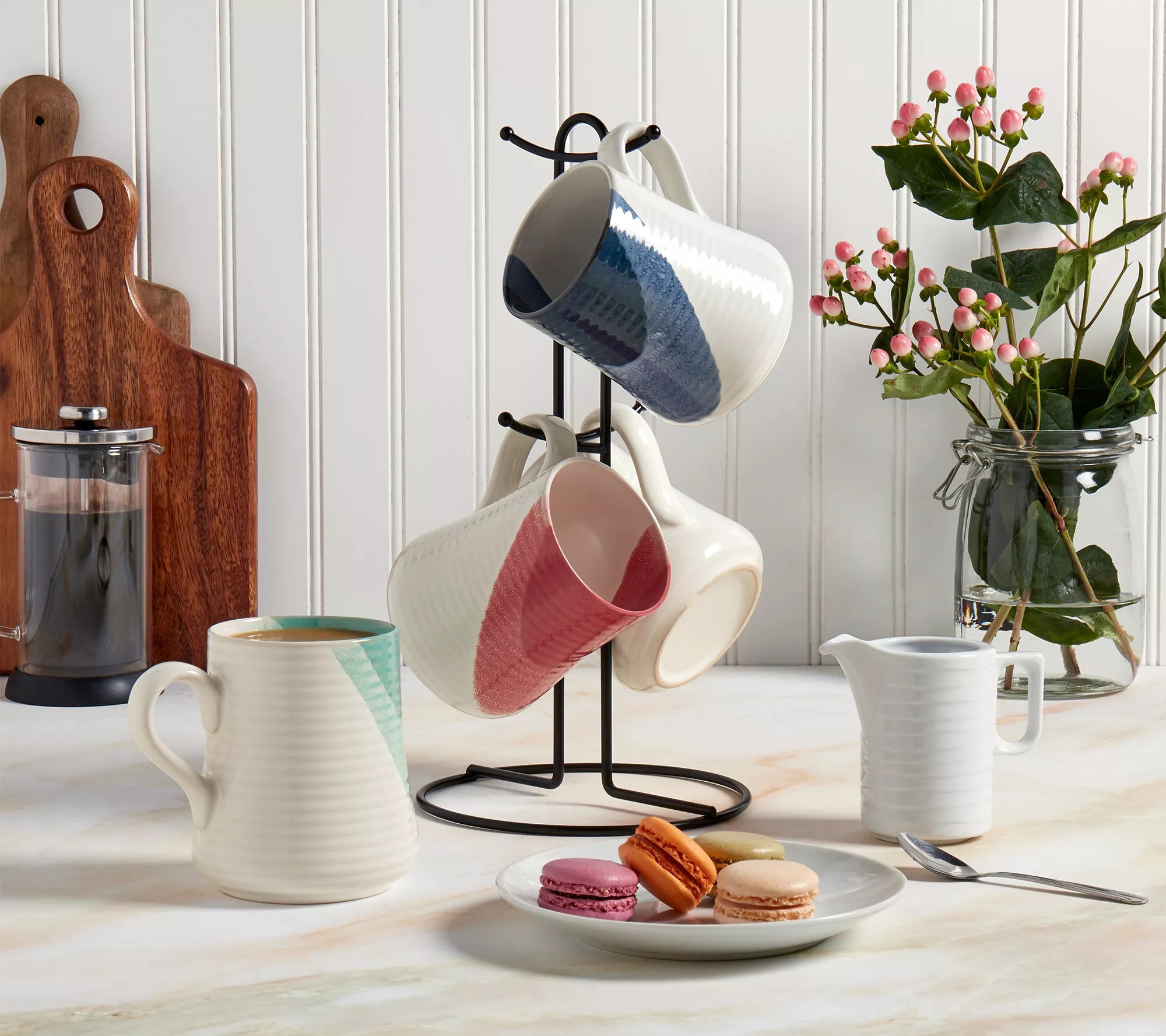 Tabletops Avenue 4Pc 13.5oz Half & Half Embossed Mug Set