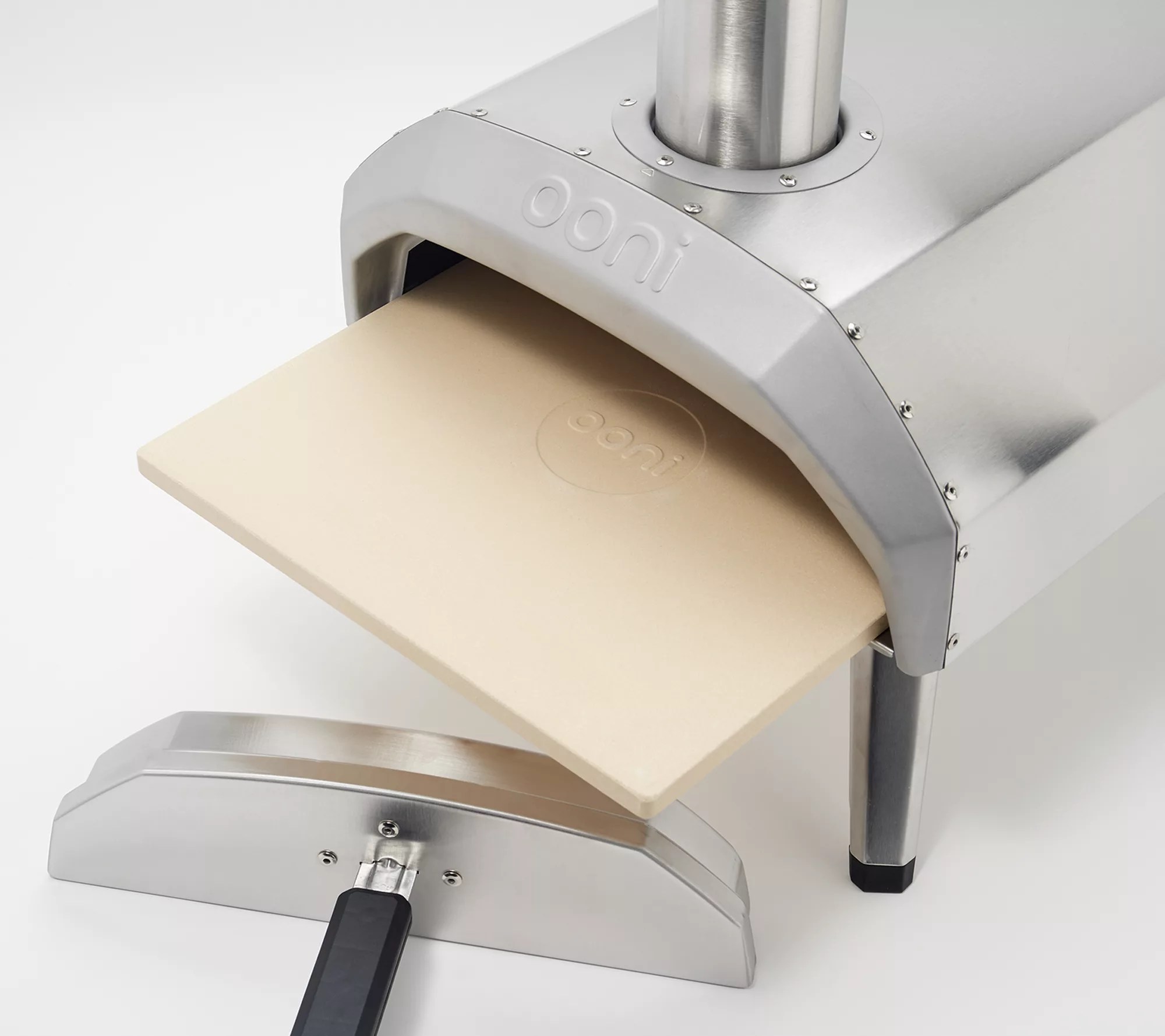 Ooni Karu Wood or Charcoal Pizza Oven