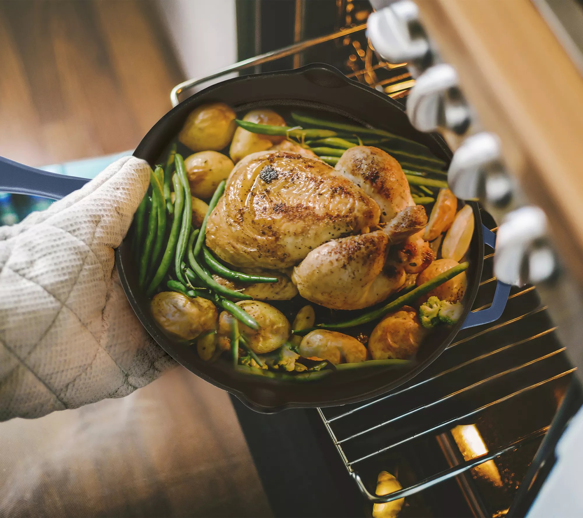 Zakarian by Dash 4.5qt CastIron Chicken Fryer