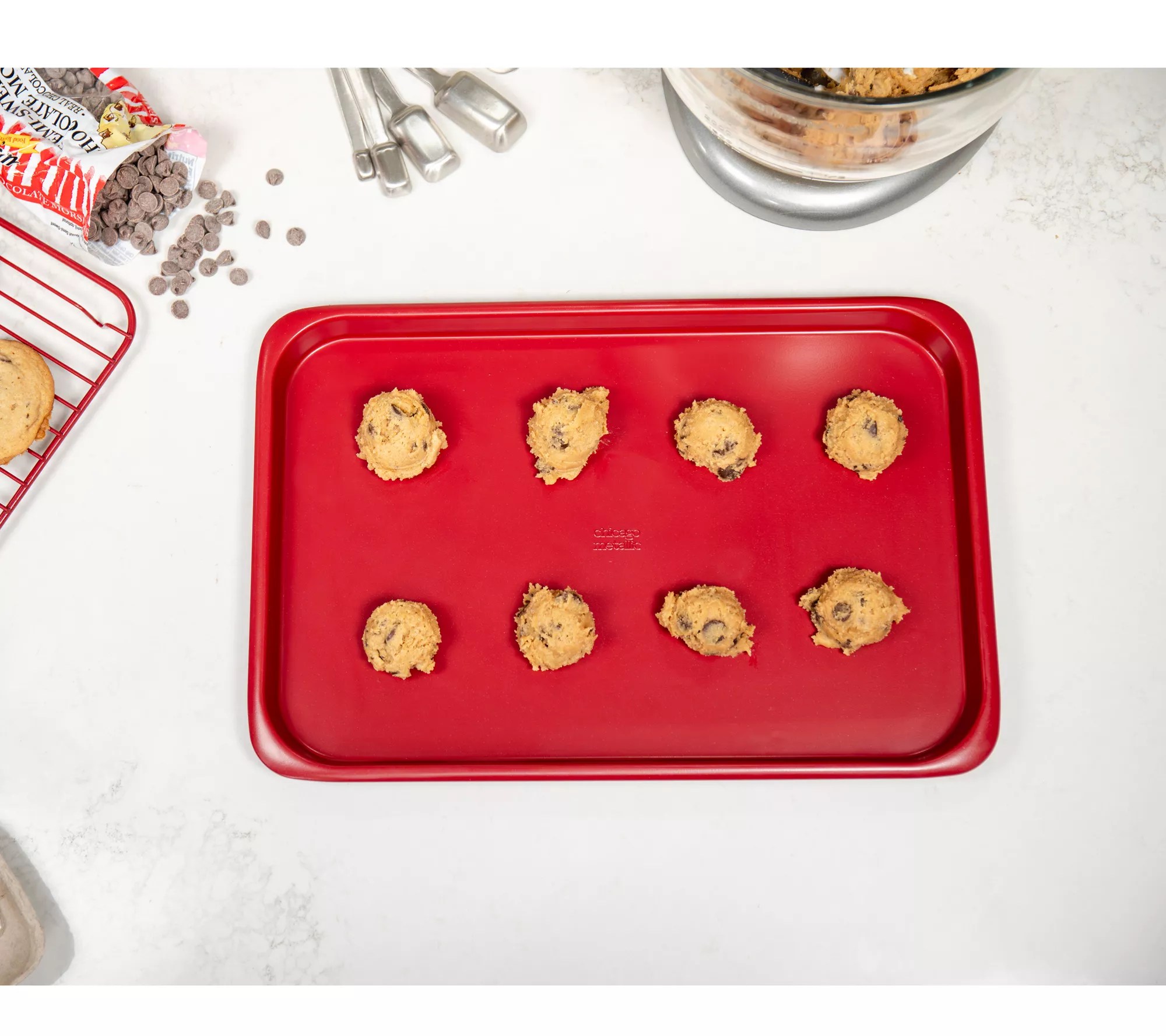 Chicago Metallic 7Pc The Essentials Nesting Bakeware Set