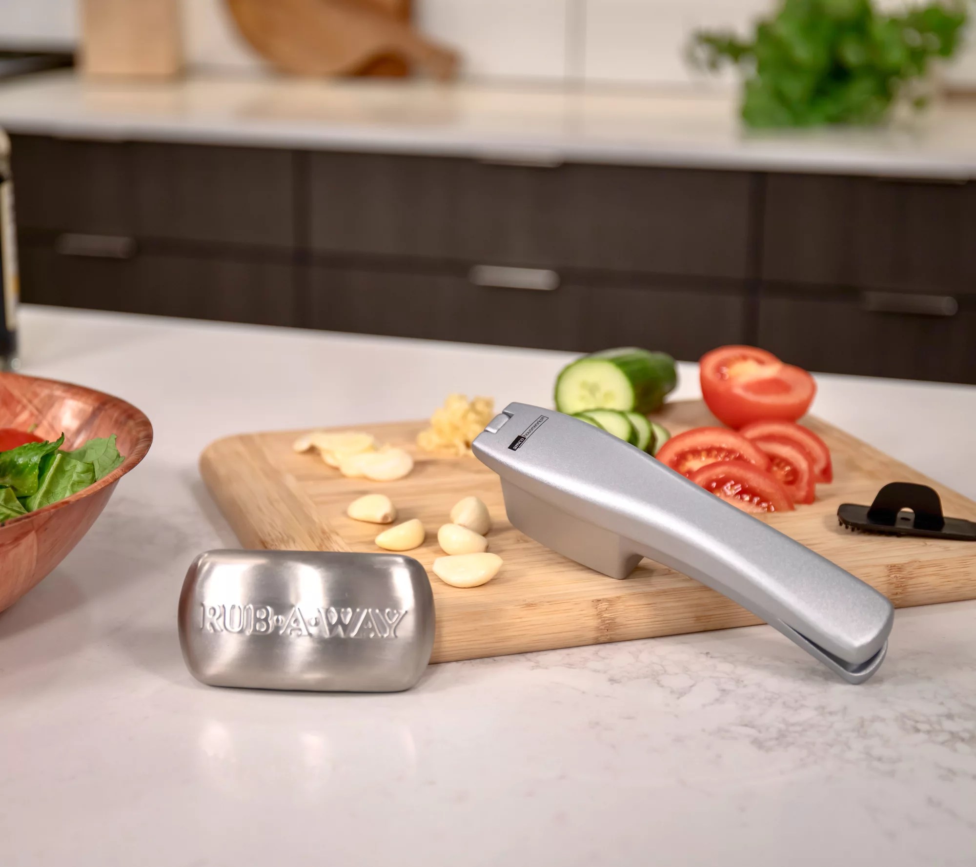 Amco Stainless Steel Garlic Press & Odor Remover Soap Bar