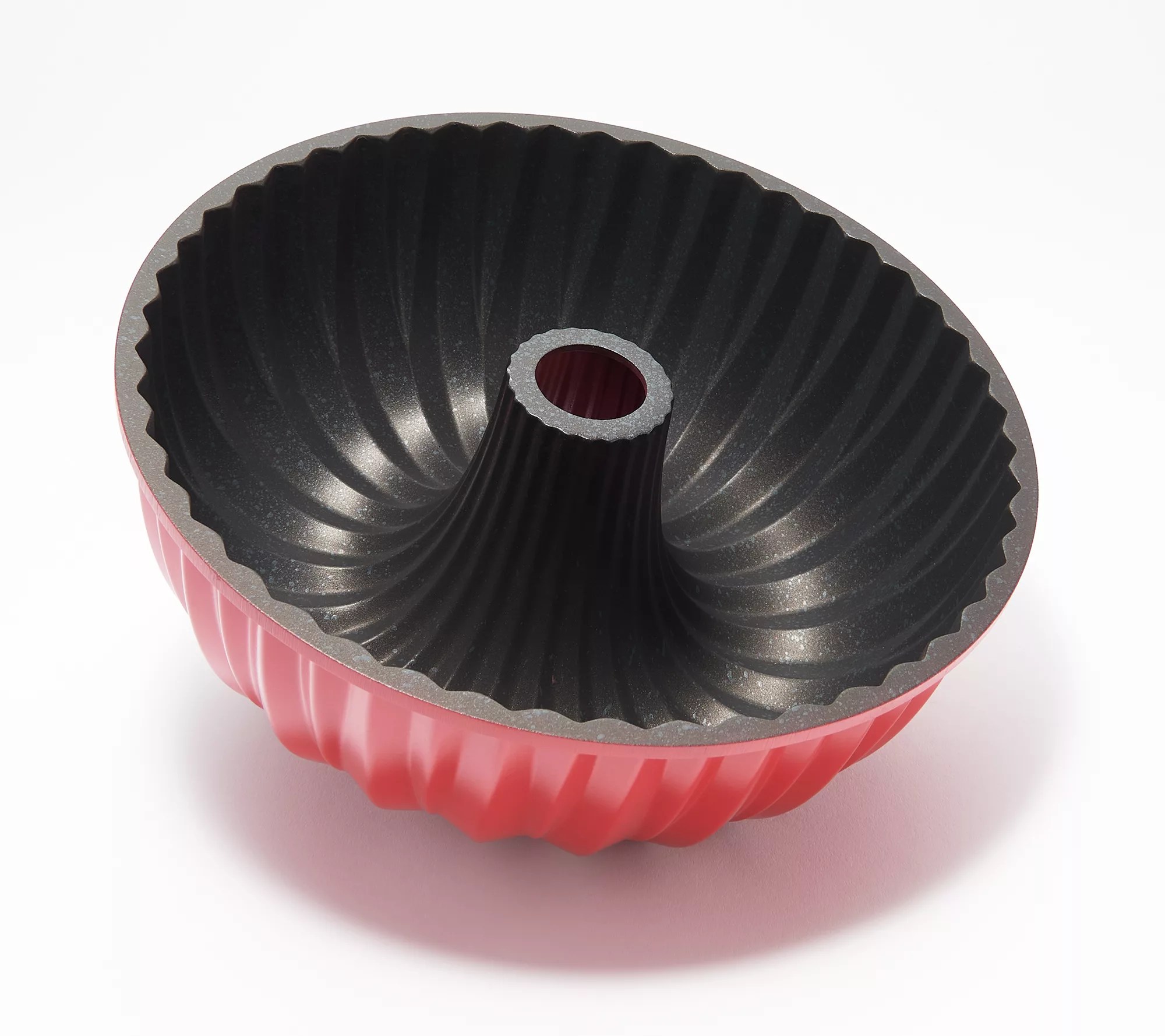 Good Housekeeping Cast Aluminum Fluted Pan