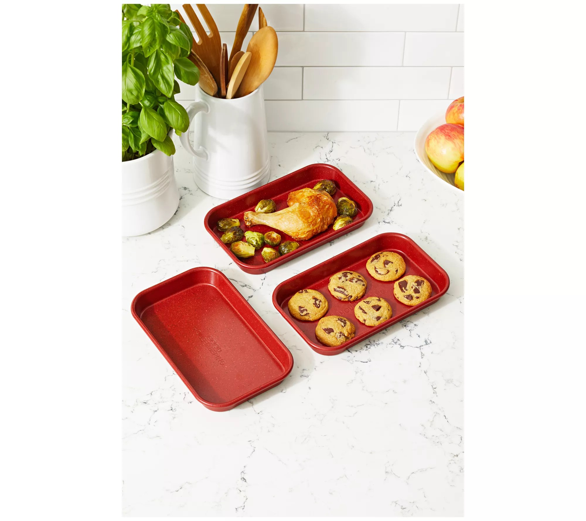 Good Housekeeping Set of 3 Micro Sheet Pans