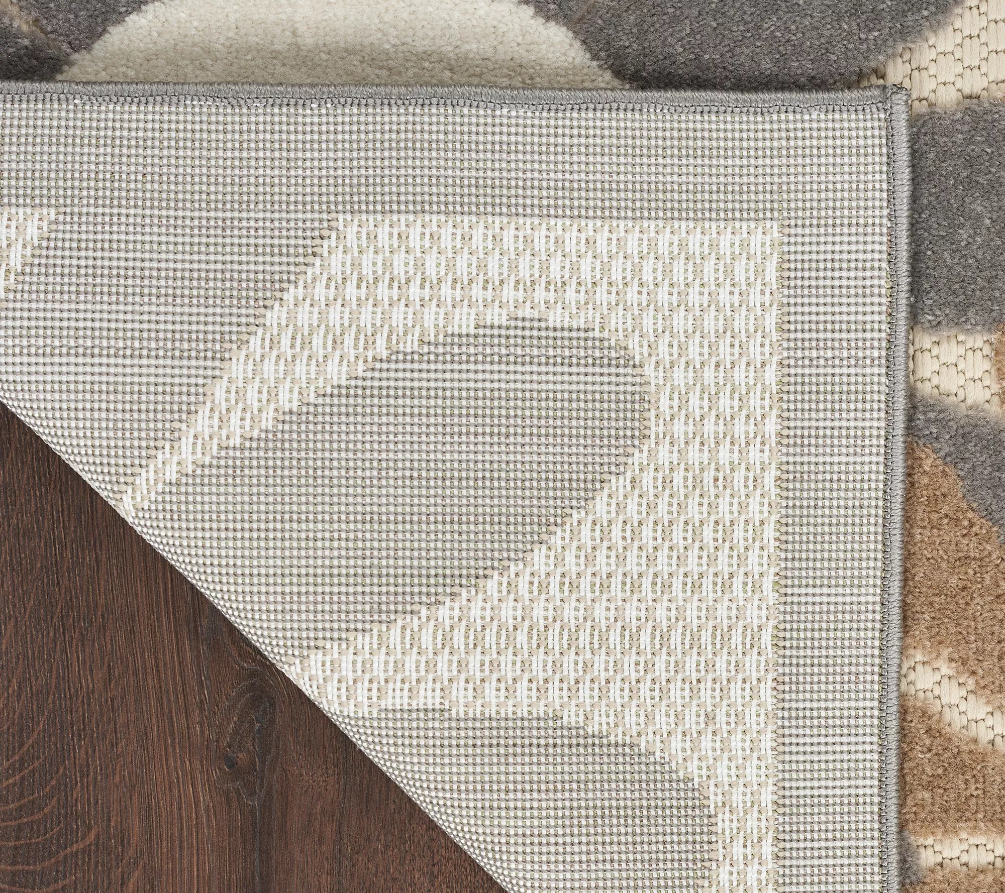 Nourison 5'3" x 7' Daisy Bouquet Indoor/Outdoor HighLow Rug