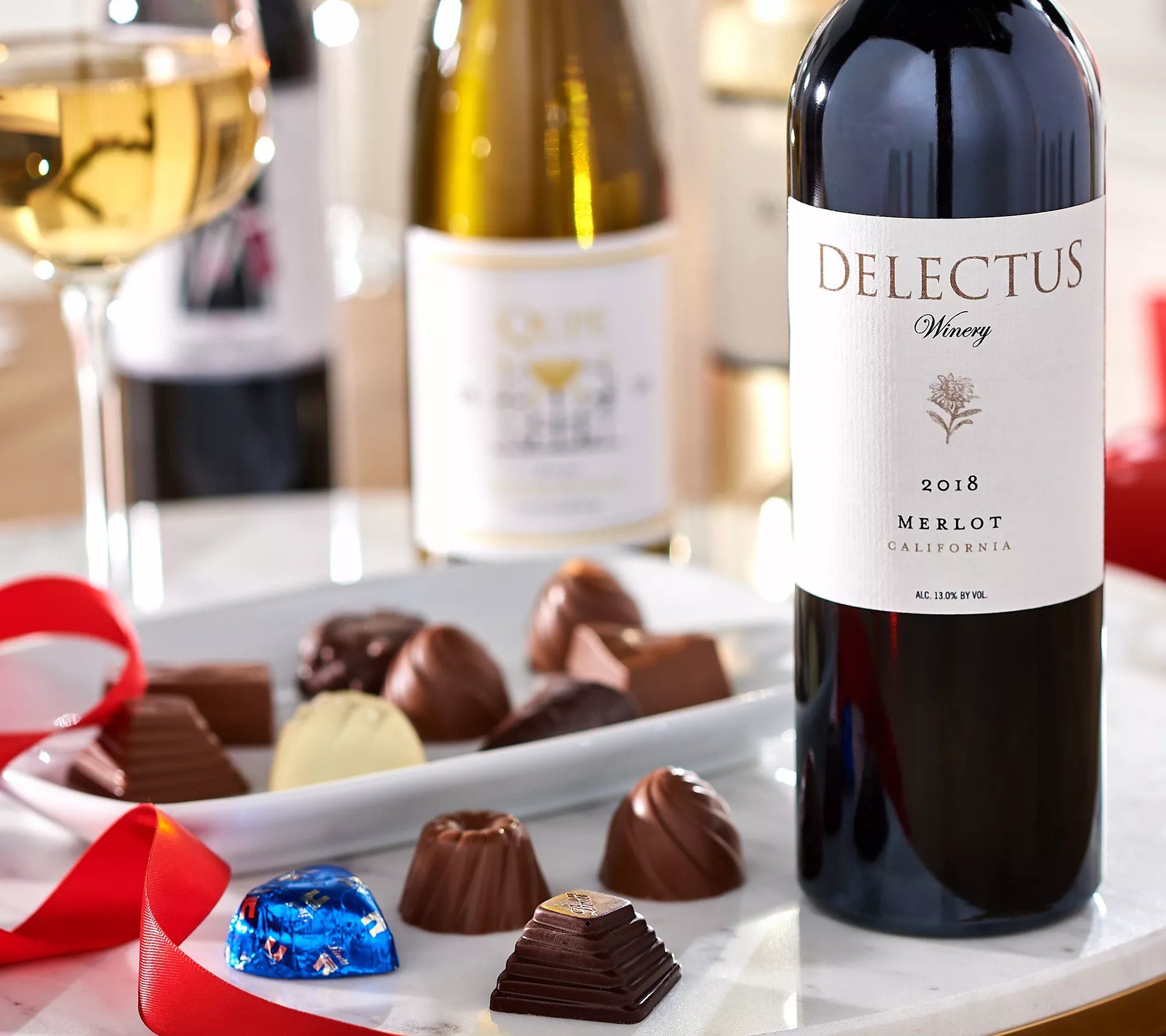 Lindt Winter Country Assorte d Chocolates 42Piece Box