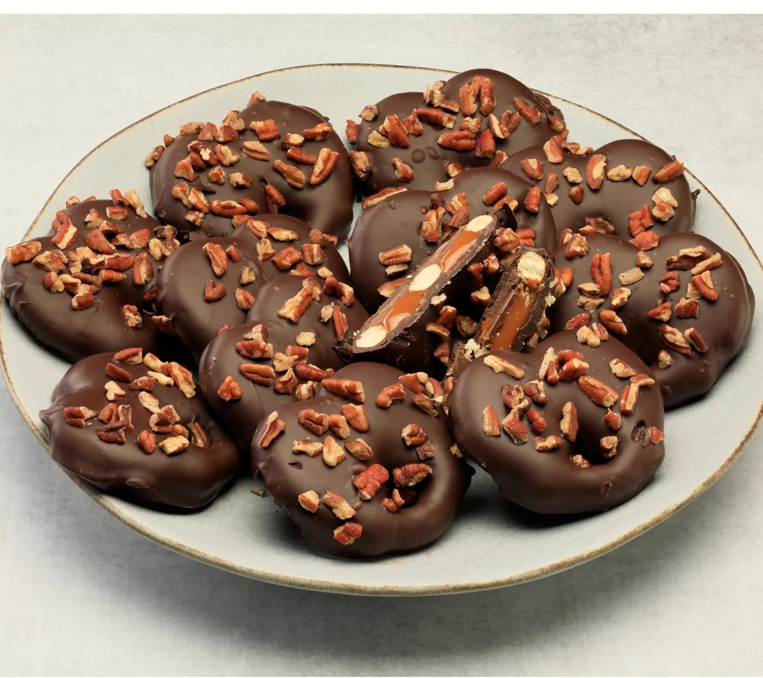 Landies Candies 12 Dark Chocolate Caramel Pecan Pretzels