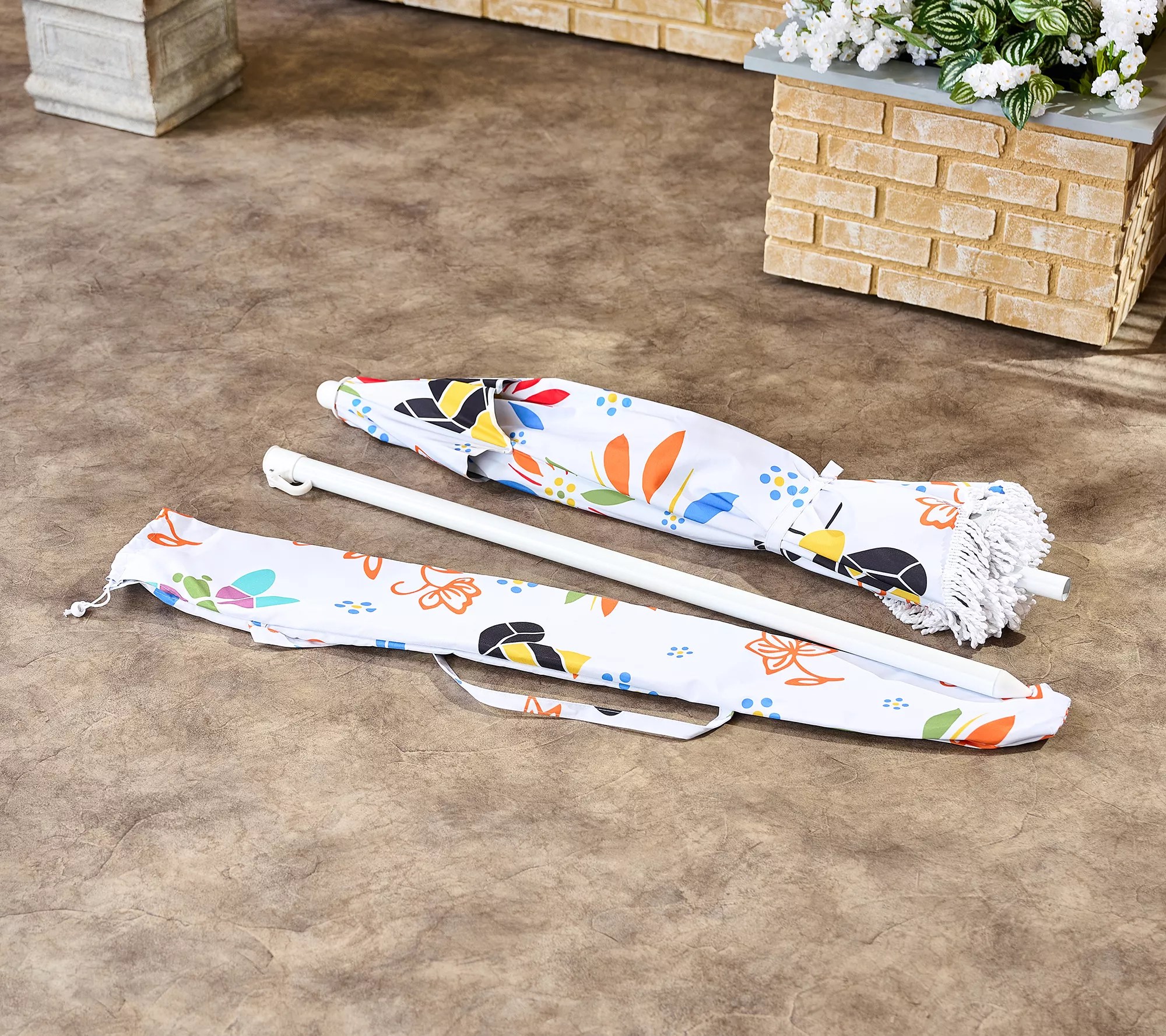 Temptations Outdoor Centertaining 6' Patio Umbrella