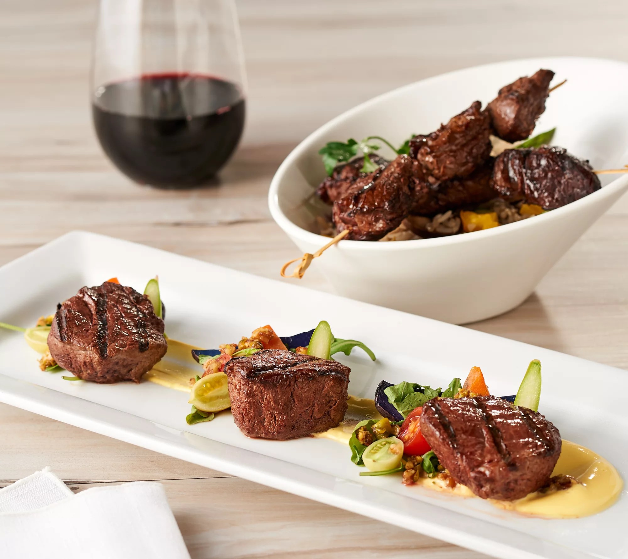 Kansas City (5) 1 lb Tenderloin Tips & (16) 2 oz Medallions