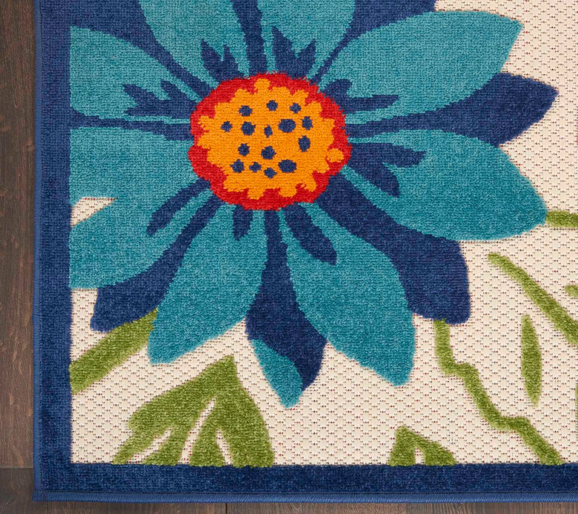 Nourison 5'3" x 7' Vintage Floral Indoor/Outdoor Rug