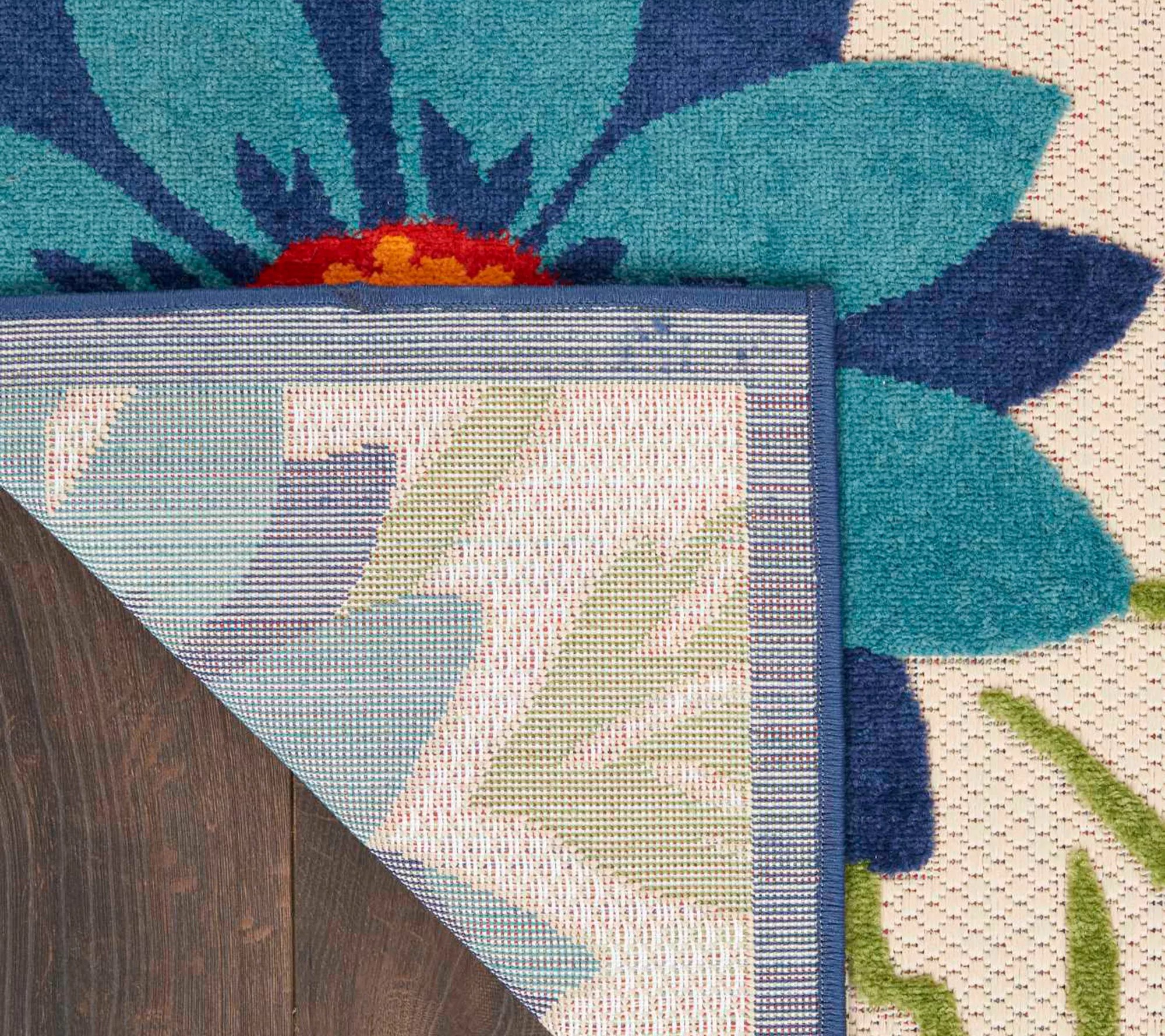 Nourison 5'3" x 7' Vintage Floral Indoor/Outdoor Rug