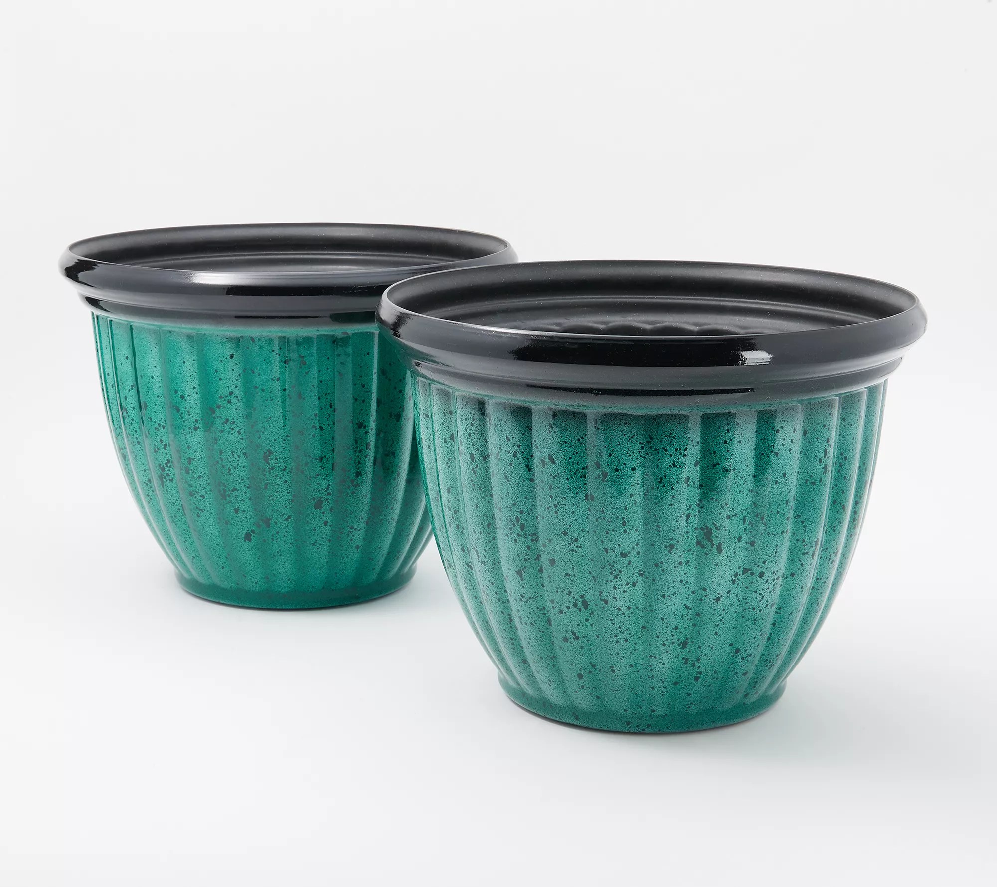 Jennings Set of 2 16" XL Ribbed Planter