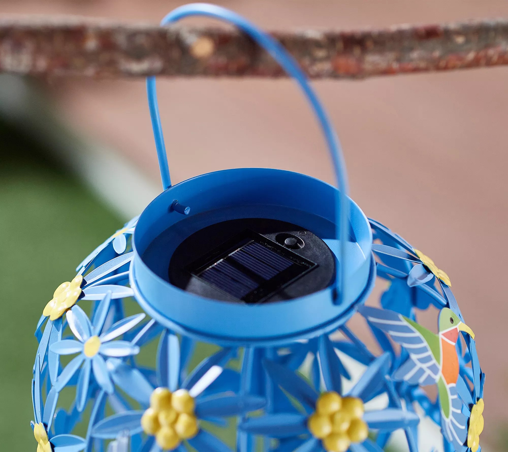 Temptations Outdoor Centertaining 10" Solar Critter Lantern