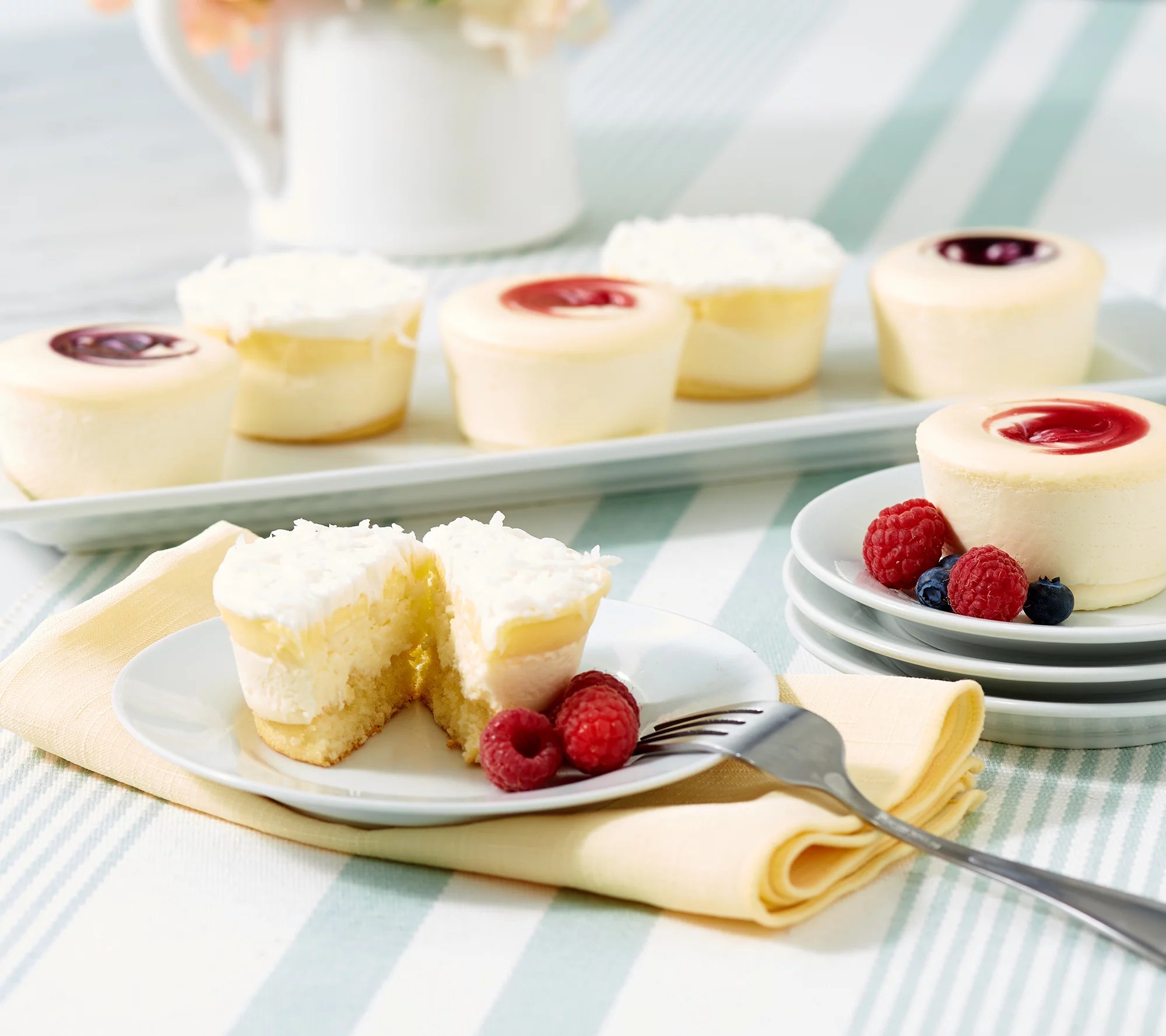 Junior's 18 Summer Mini Cheesecakes Assortments
