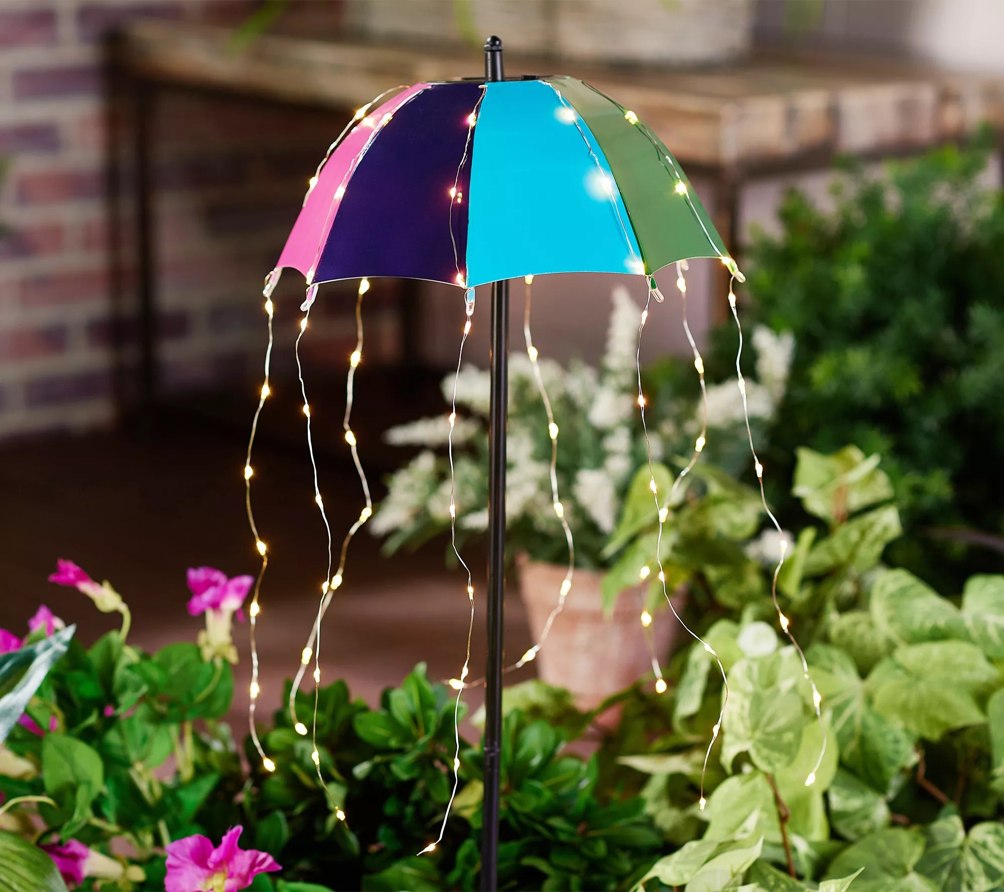 Mr. Sunshine Solar Umbrella Stake with Microlights