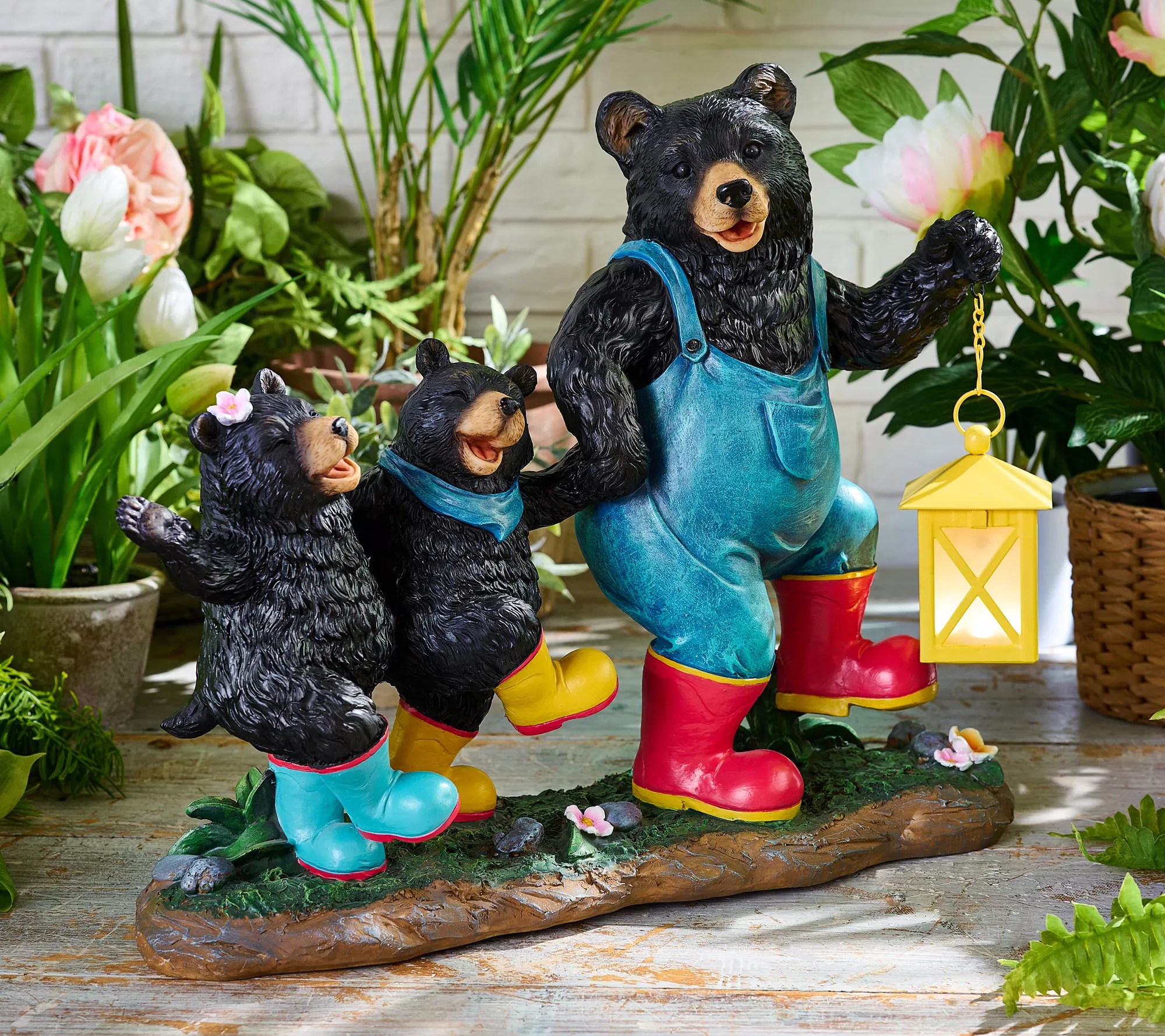Marigold Animal Family Garden Statue w/ Illuminated Lantern