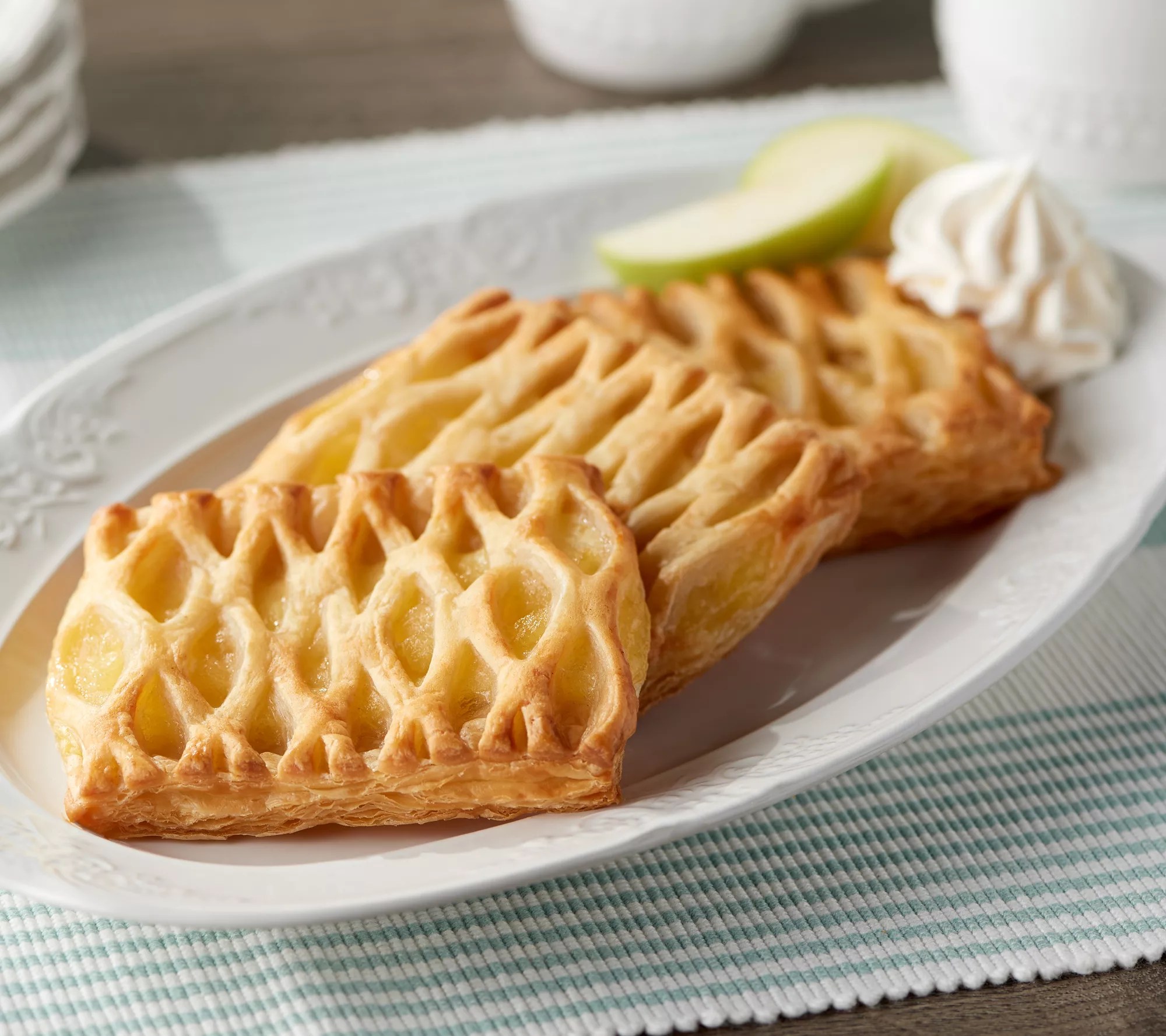Authentic Gourmet (20) Apple Filled Lattice Pastries