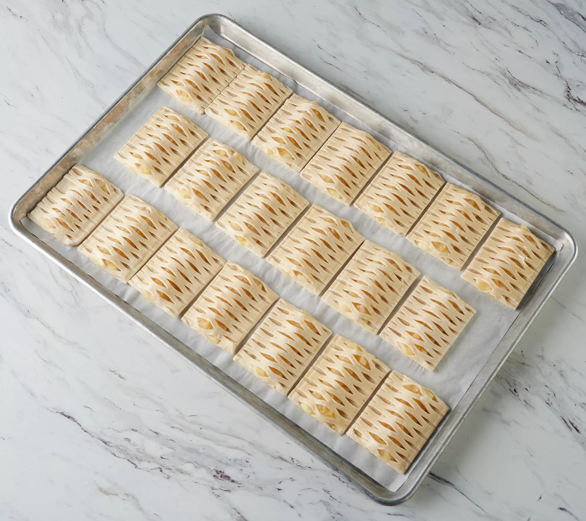 Authentic Gourmet (20) Apple Filled Lattice Pastries