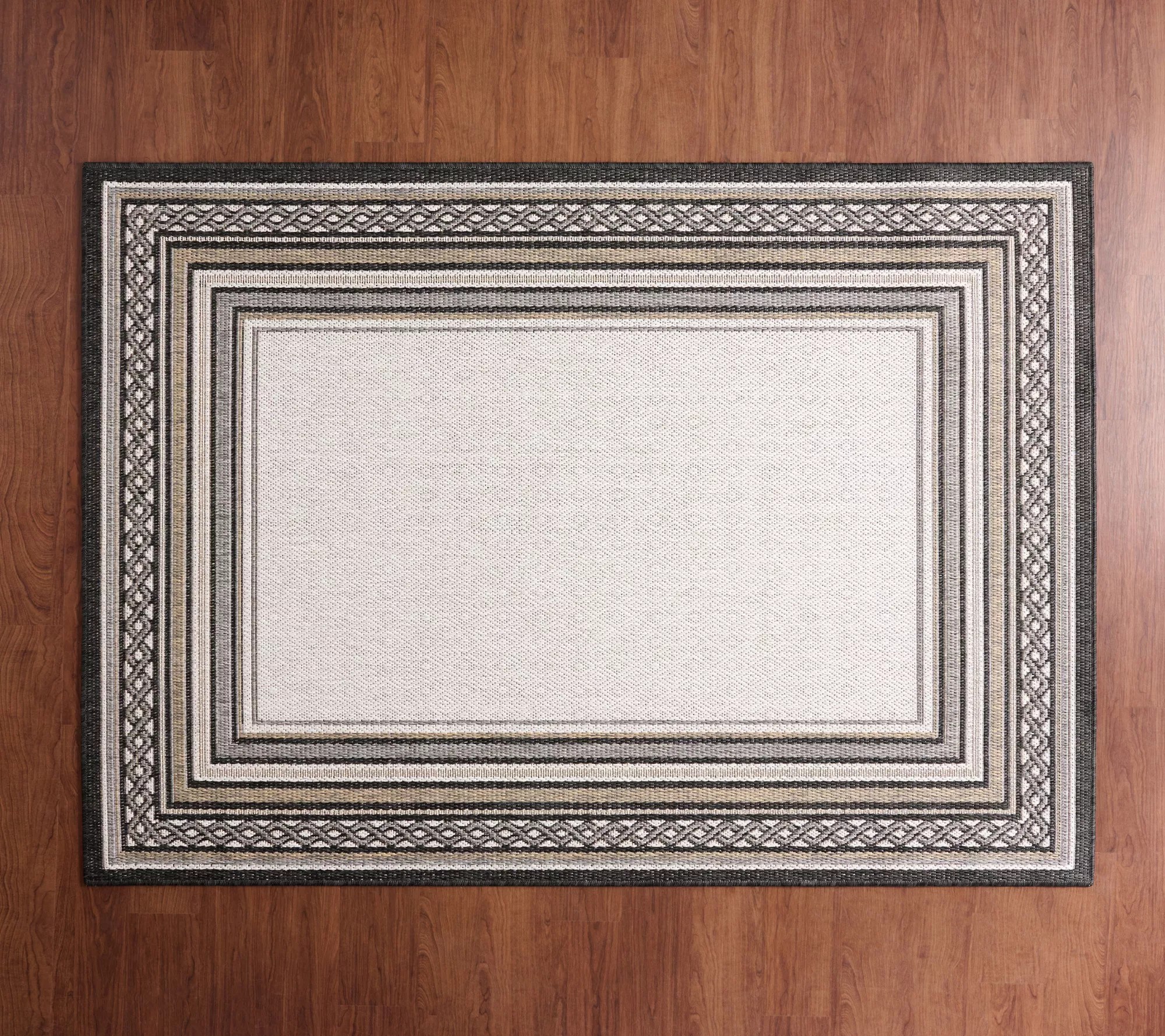 Scott Living 5' x 7' Border Design Outdoor Rug