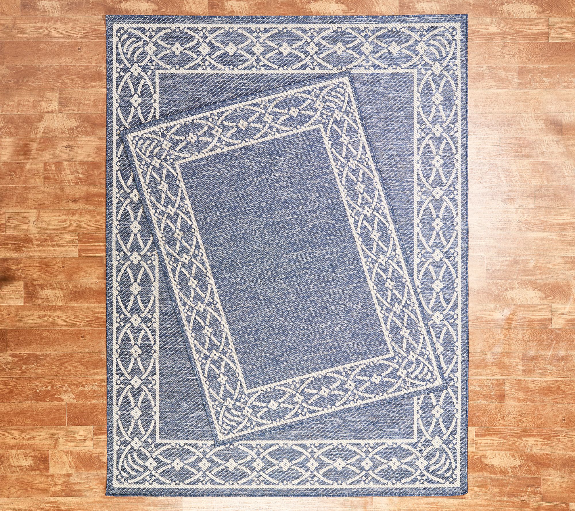 Veranda Living "The Harper" Indoor/Outdoor Decorative Rug
