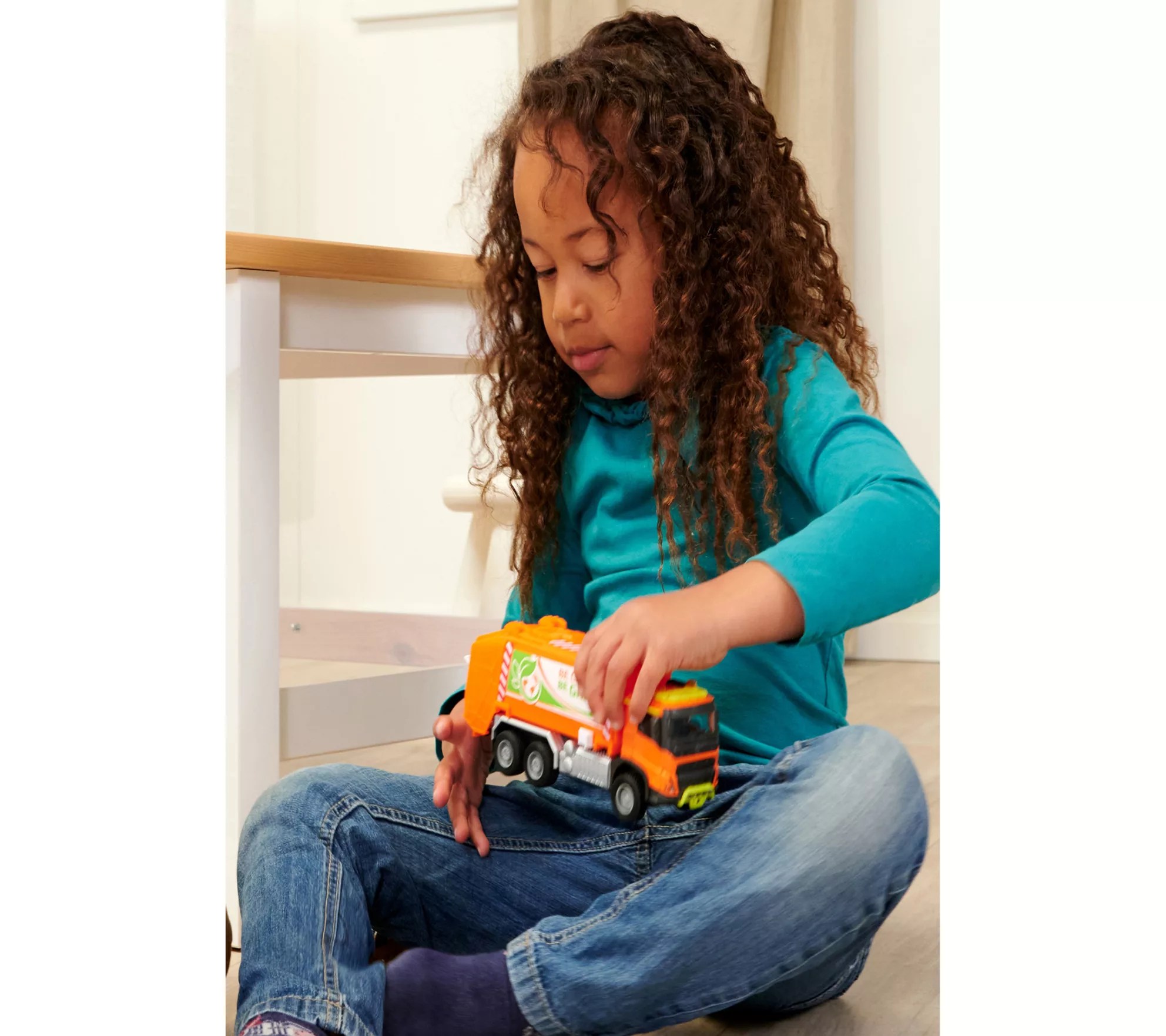 Dickie Toys Garbage Collector Light & Sound Volvo Truck