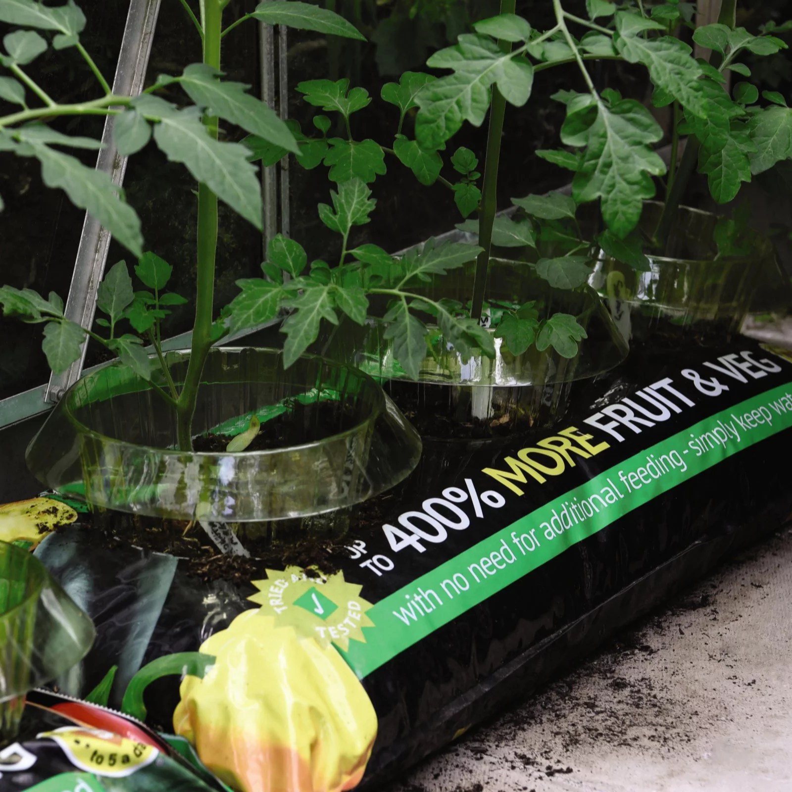 Incredicrop Grow Bag 35 Litre Bag x1 + Incredicrop 100g QVC UK