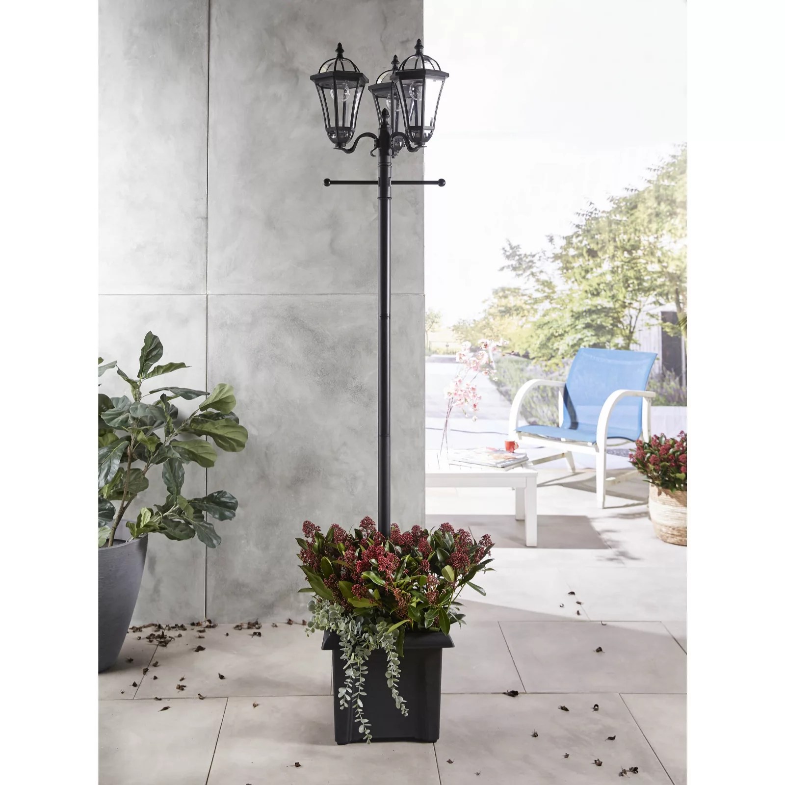 Luxform Three Headed 105L Kensington Lamp Post & Planter QVC UK