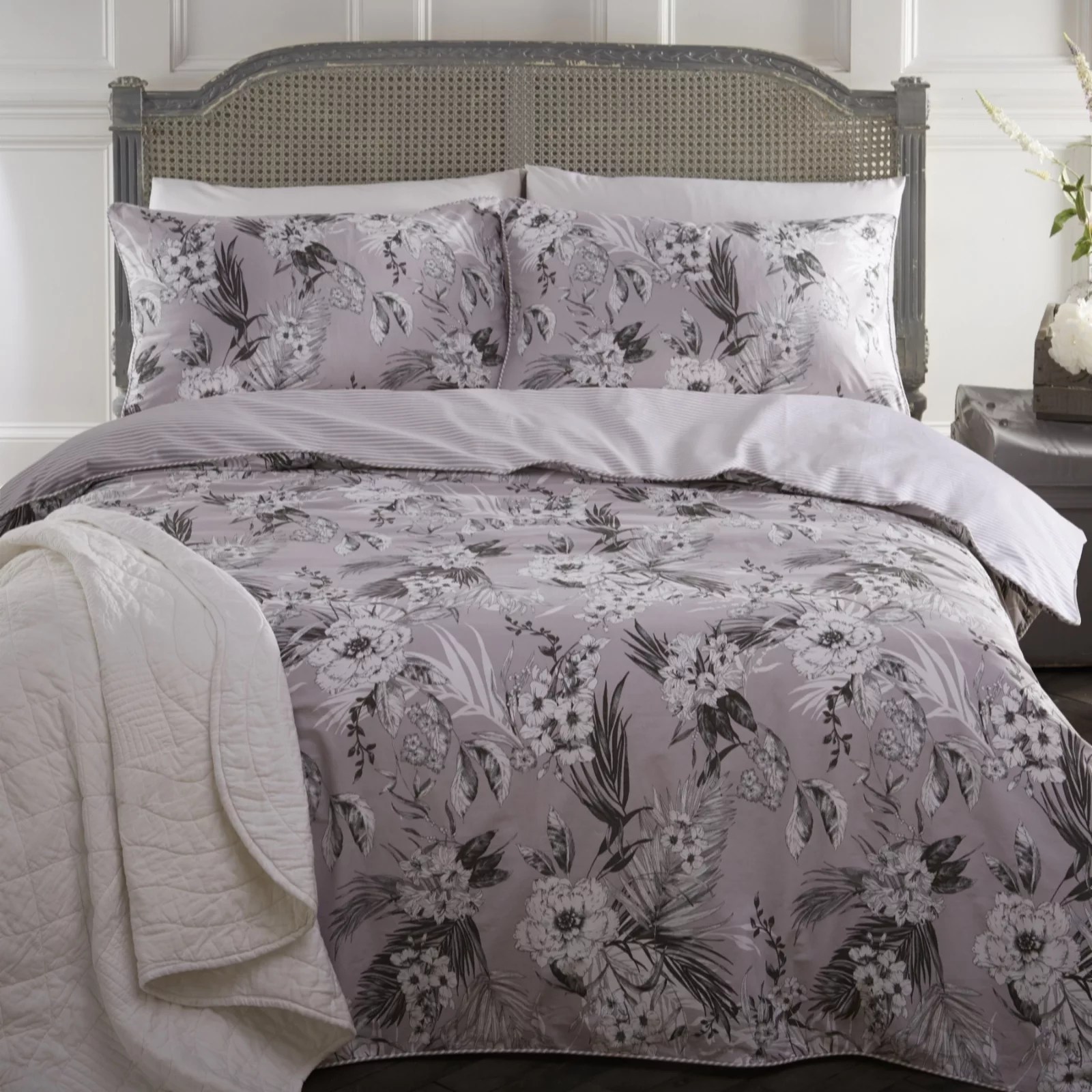 Jeff Banks Pour La Maison Botanique Heather Duvet Set QVC UK