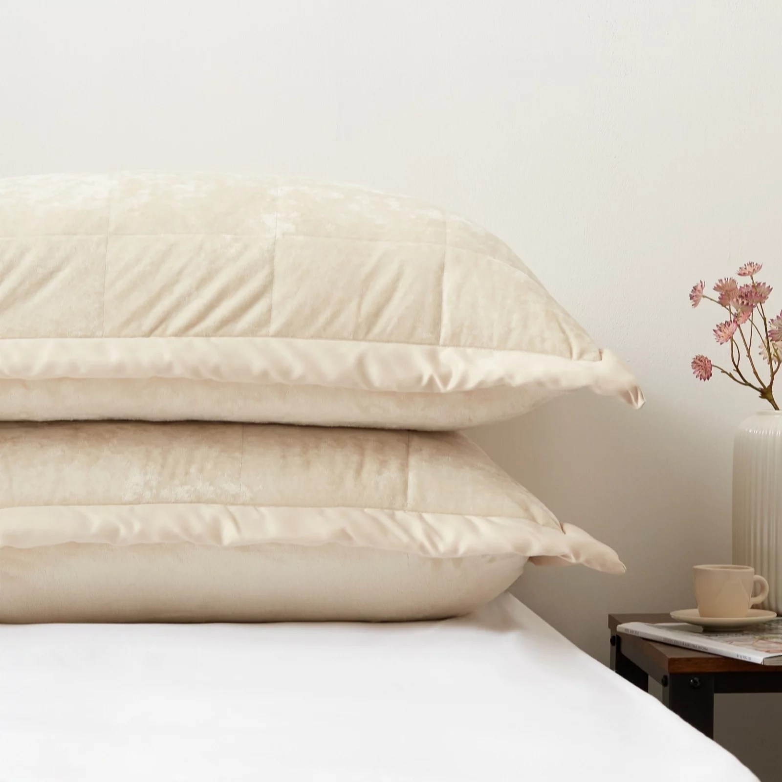 Outlet Cozee Home Set of 2 Crushed Velvet Pillowcase with Satin Trim