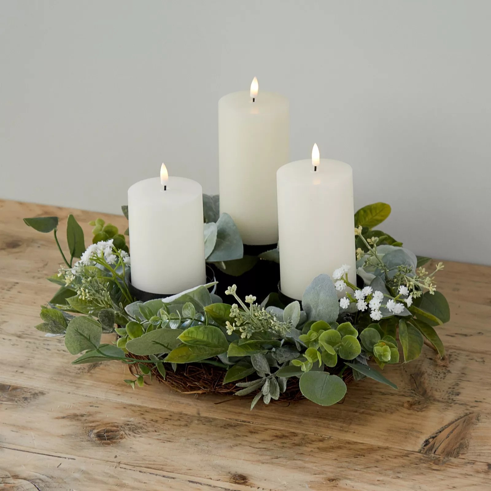 Outlet Home Reflections 3 in 1 Wreath & Rechargeable Flameless Candles