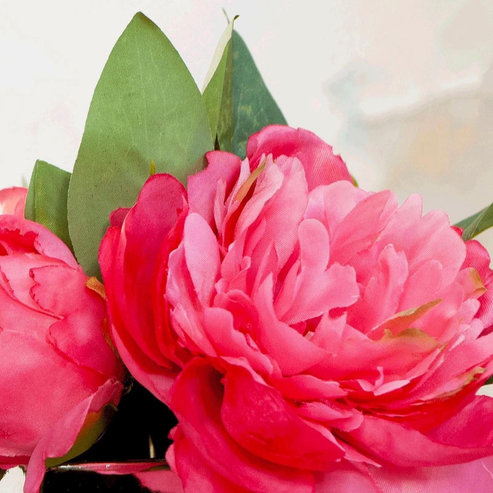 Outlet Peony Peonies in a Mirrored Cube 25ml Fresh Flower Fragrance