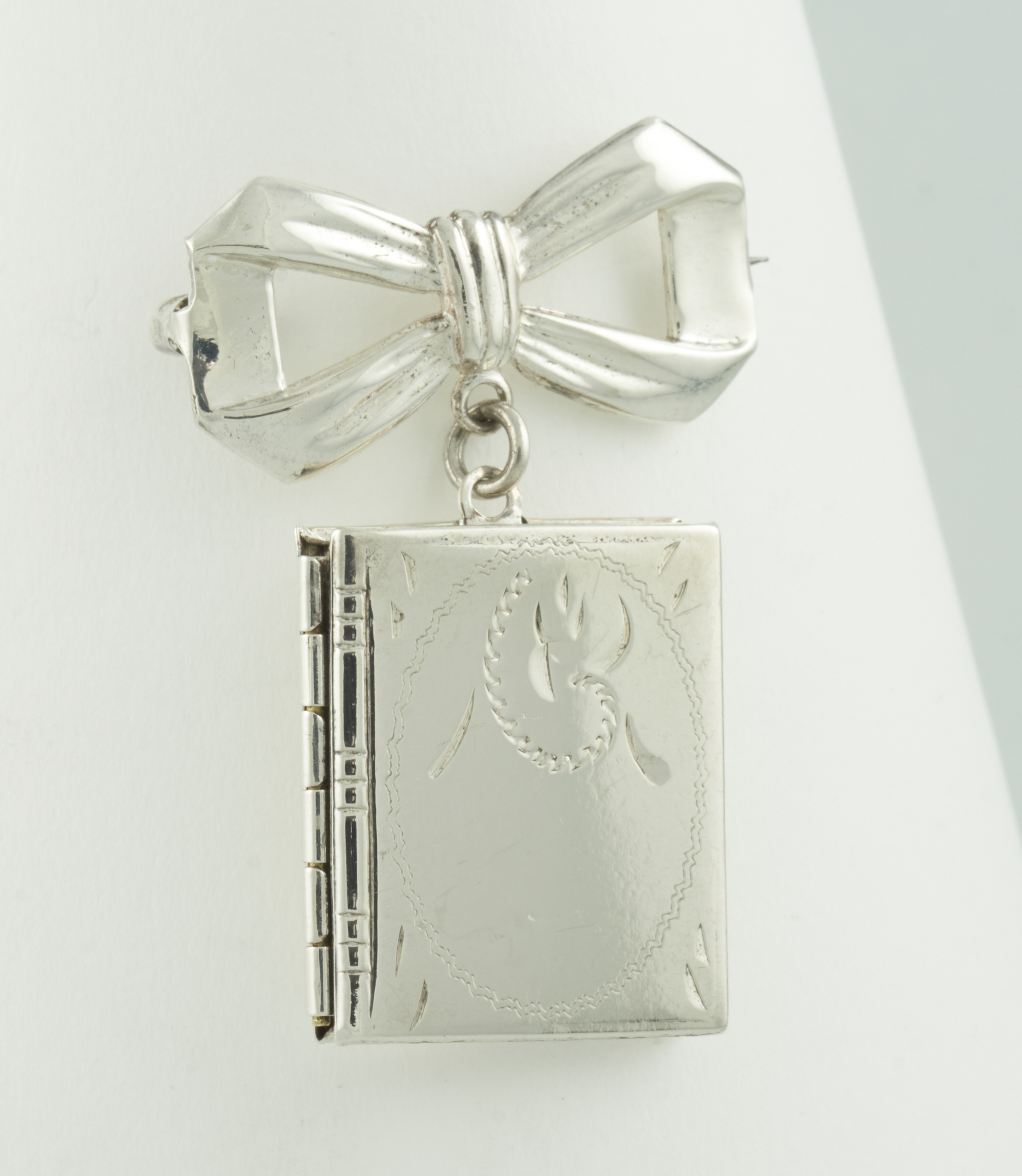 Antique Bow Locket Brooch in Sterling Silver QVC4Diva