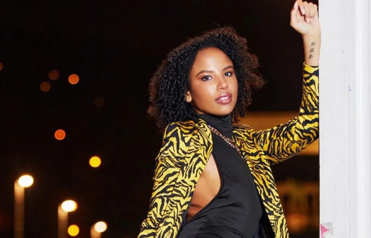 Pornoactrice Romy Indy vertelt aan Hef wat de perfecte maat is: "Een