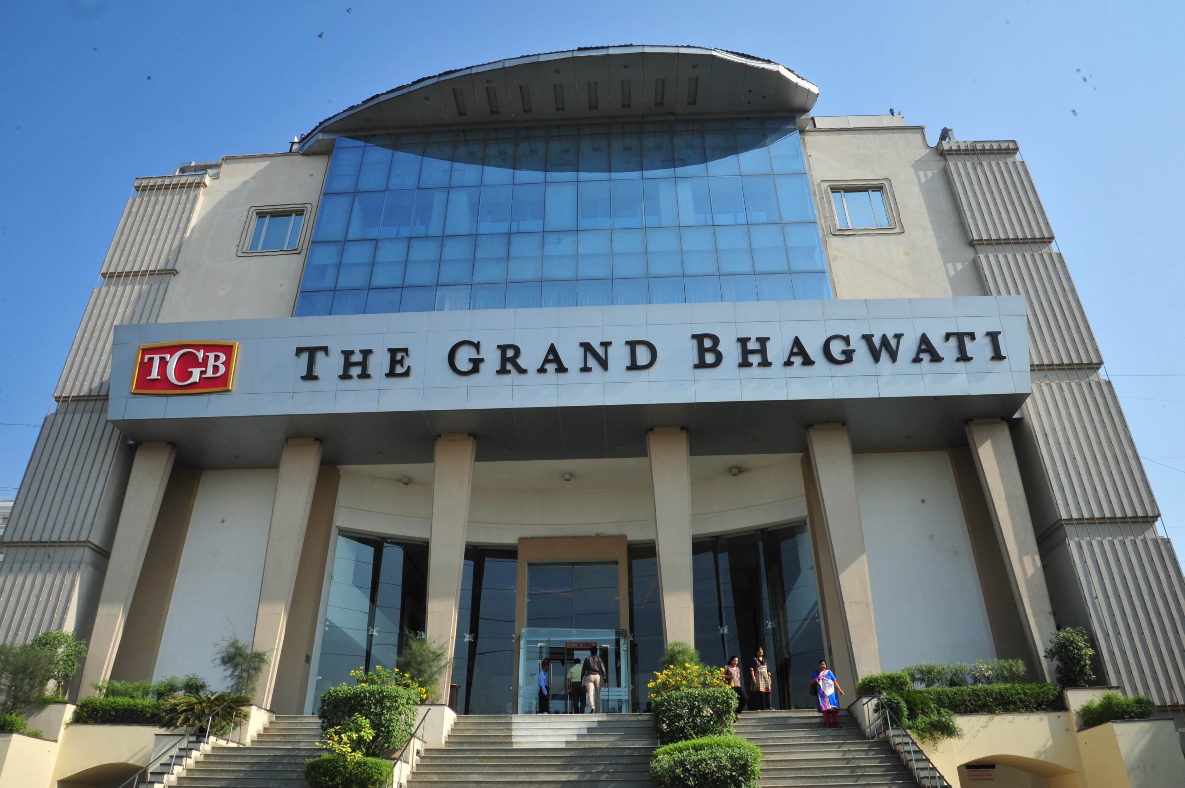 The Grand Bhagwati 𝗕𝗢𝗢𝗞 Ahmedabad Hotel 𝘄𝗶𝘁𝗵 ₹𝟬 𝗣𝗔𝗬𝗠𝗘𝗡𝗧