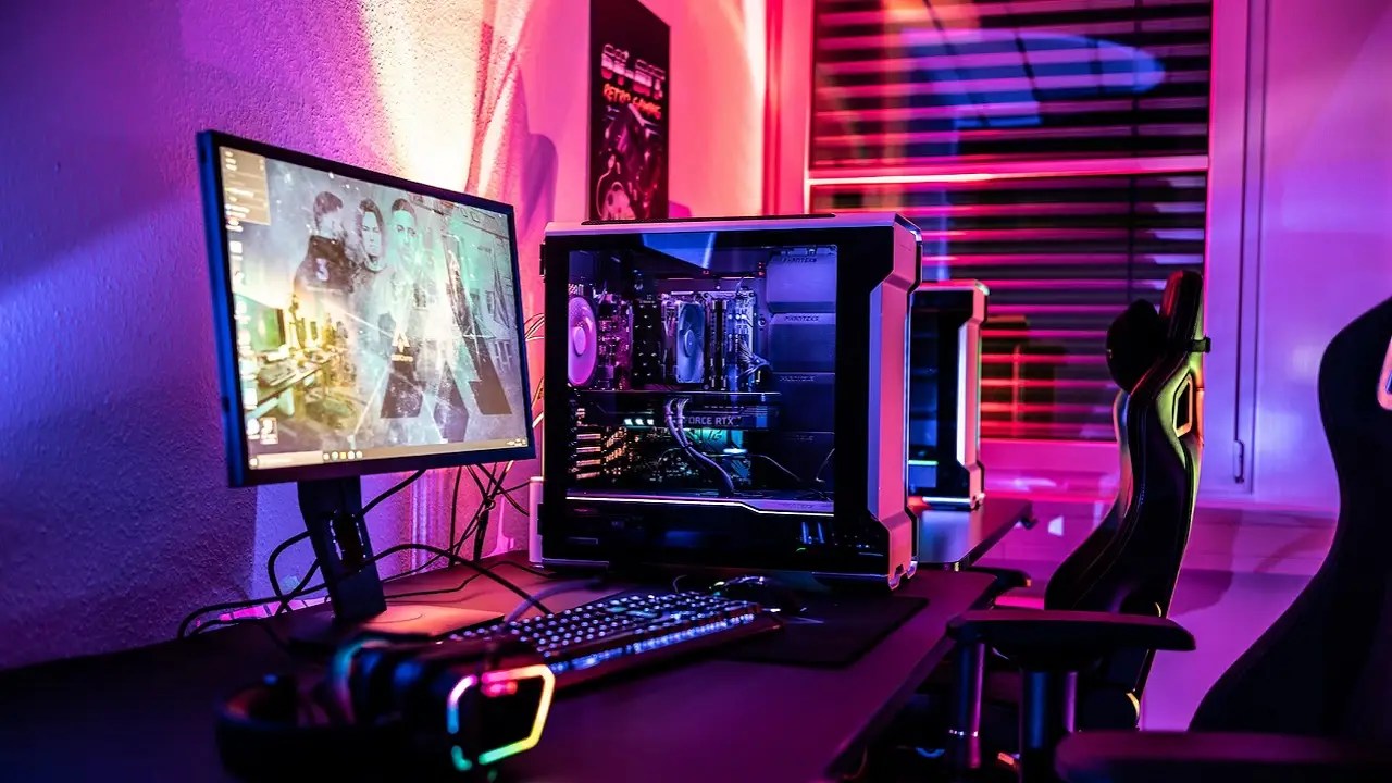 9 Ways to Turn Your Old Desktop into a Gaming Computer