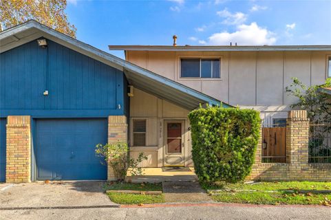 Austin Village At Pleasant Valley Homes For Sale | Village At Pleasant  Valley, Austin, Tx | Realty Austin