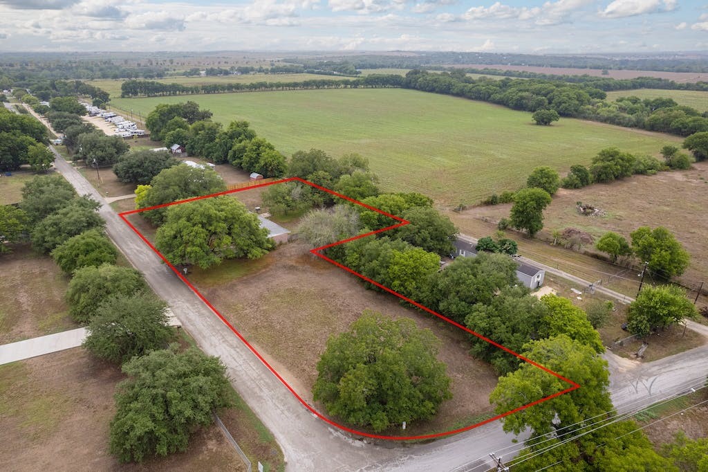 42 Pecan Park Drive, San Marcos, TX, 78666 MLS 3383407