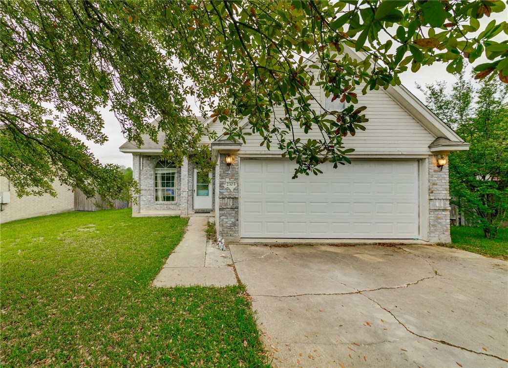 2303 Davis Street, Taylor, TX, 76574 MLS 6073420