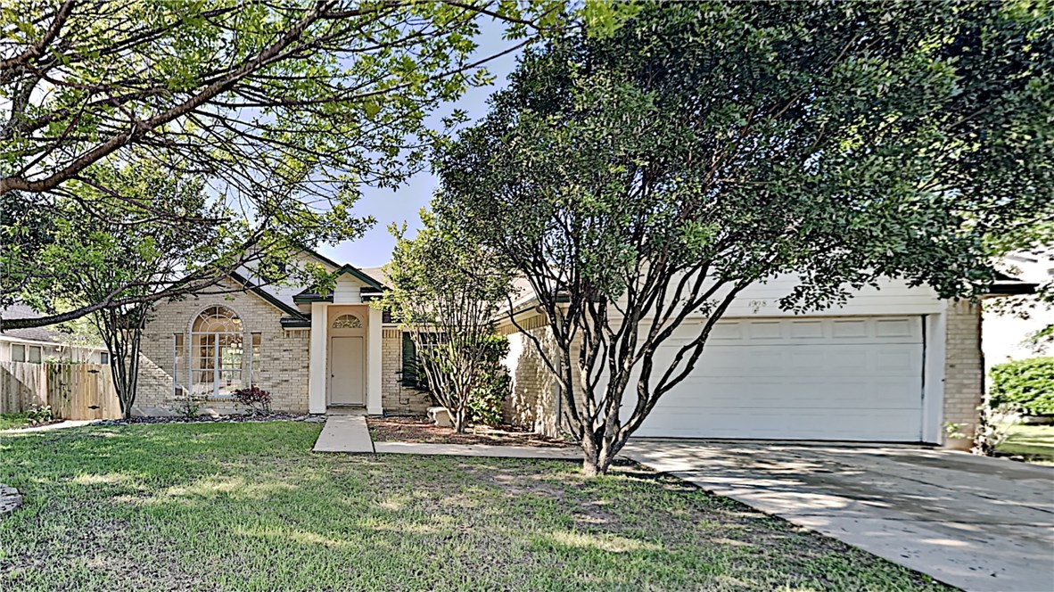 1908 Oak Hollow Dr, Round Rock, TX, 78681 MLS 1716863