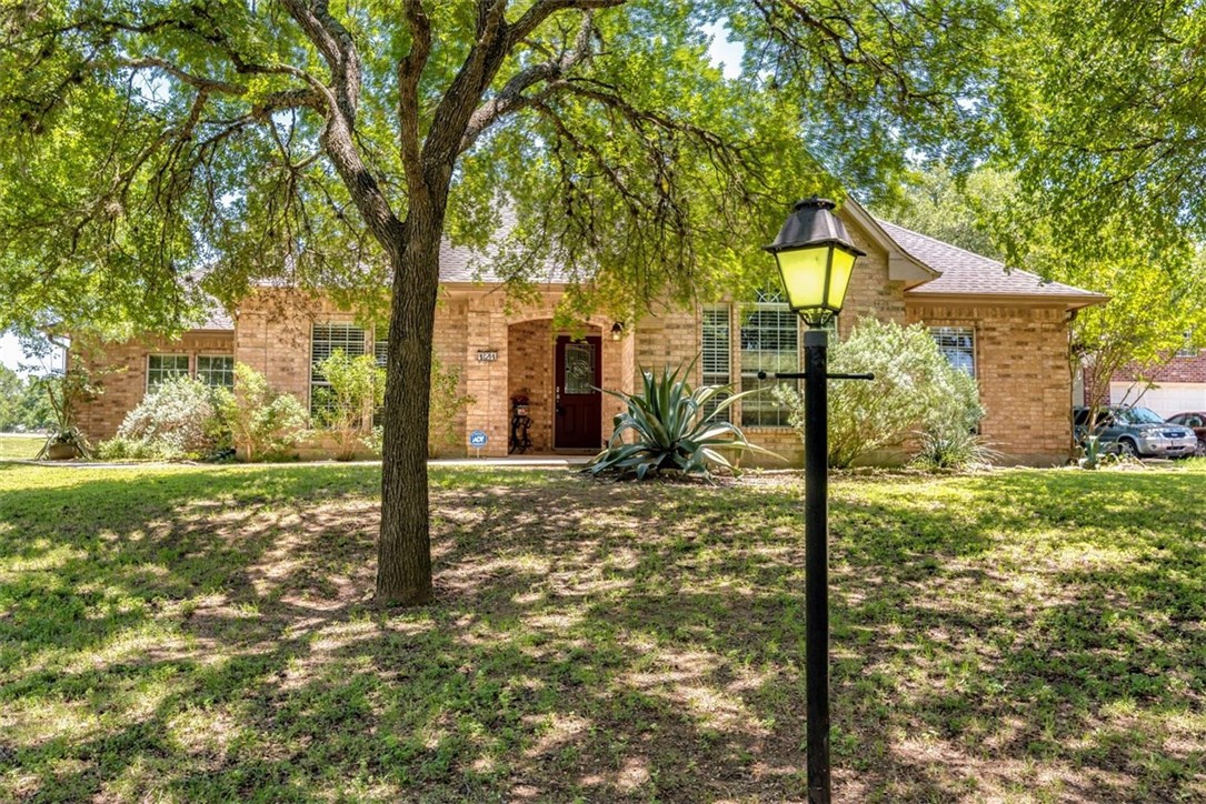 121 Maple Drive, Mountain City, TX 78610 MLS 3079576