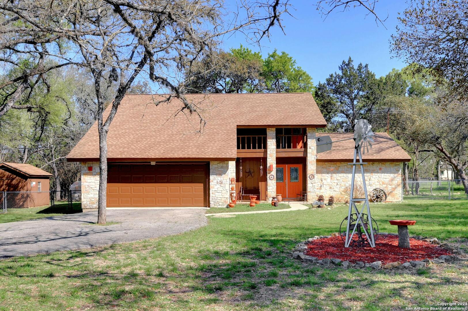 5163 Hawk Eye Dr, Bulverde, TX, 78163 MLS 1759233