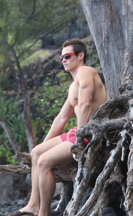 Davey Wavey: Naked and Raw; Living His Life By Example! – raannt