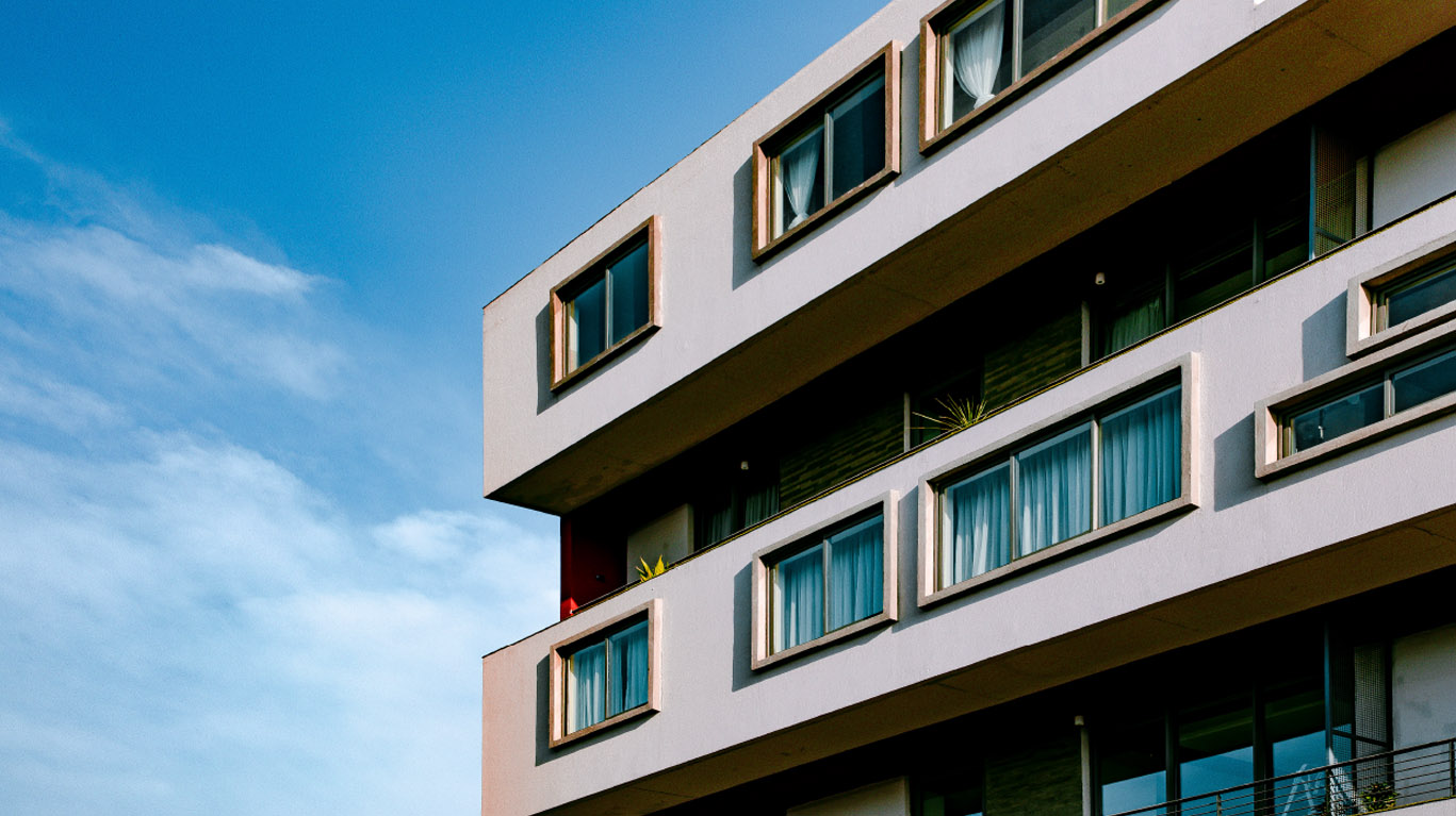 RED DOOR APARTMENT AND GALLERY RAAS