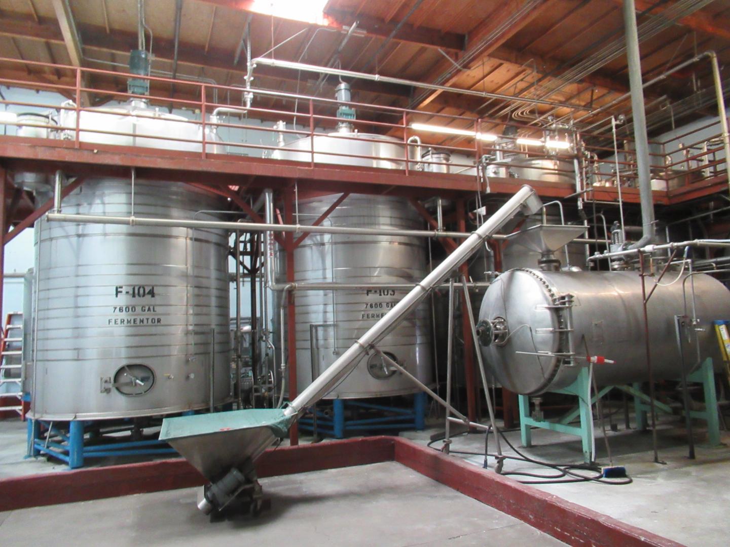 Stainless Tanks, Distilling & Bottling Equipment Rabin Worldwide