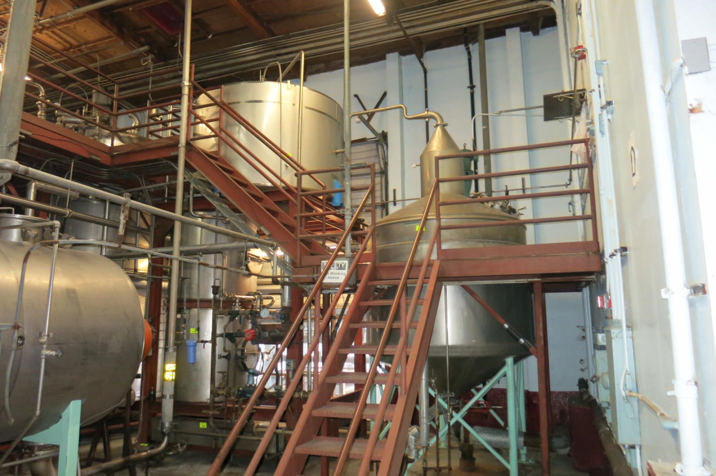 Stainless Tanks, Distilling & Bottling Equipment Rabin Worldwide