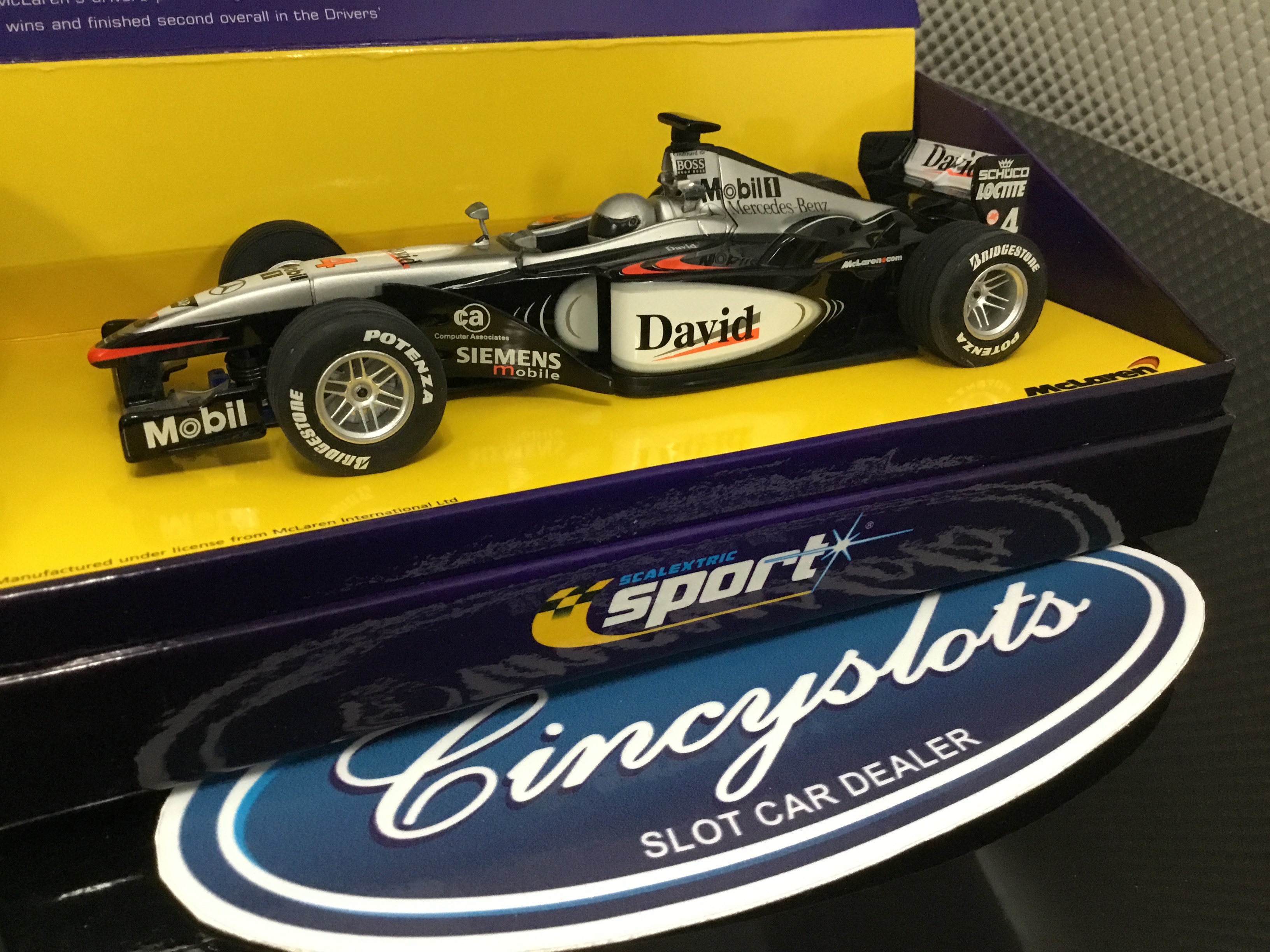 Scalextric Sport C2263 McLaren Mercedes MP416 4 David. Scalextric