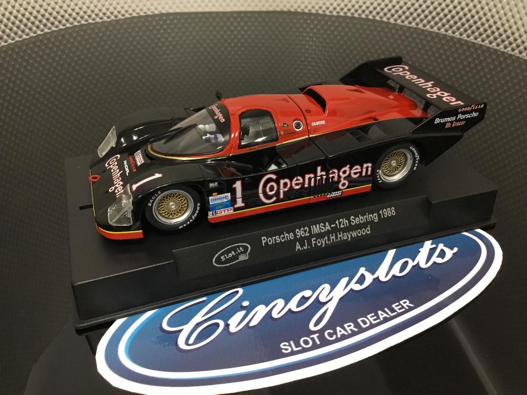 Slot.it CA25f Porsche 962 Copenhagen IMSA 12hr Sebring 1988 1/32 Slot Car.