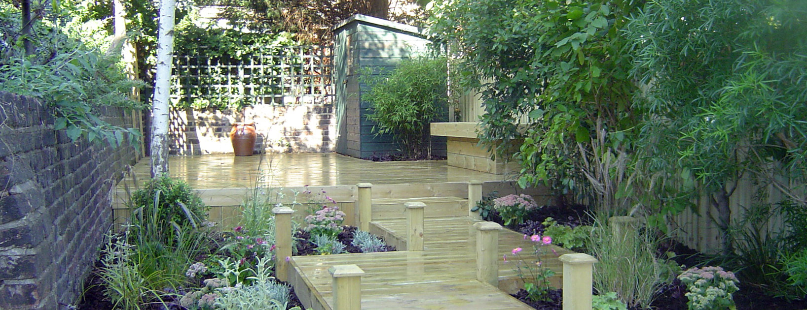 Islington garden with decking designed by Rachel Hartley