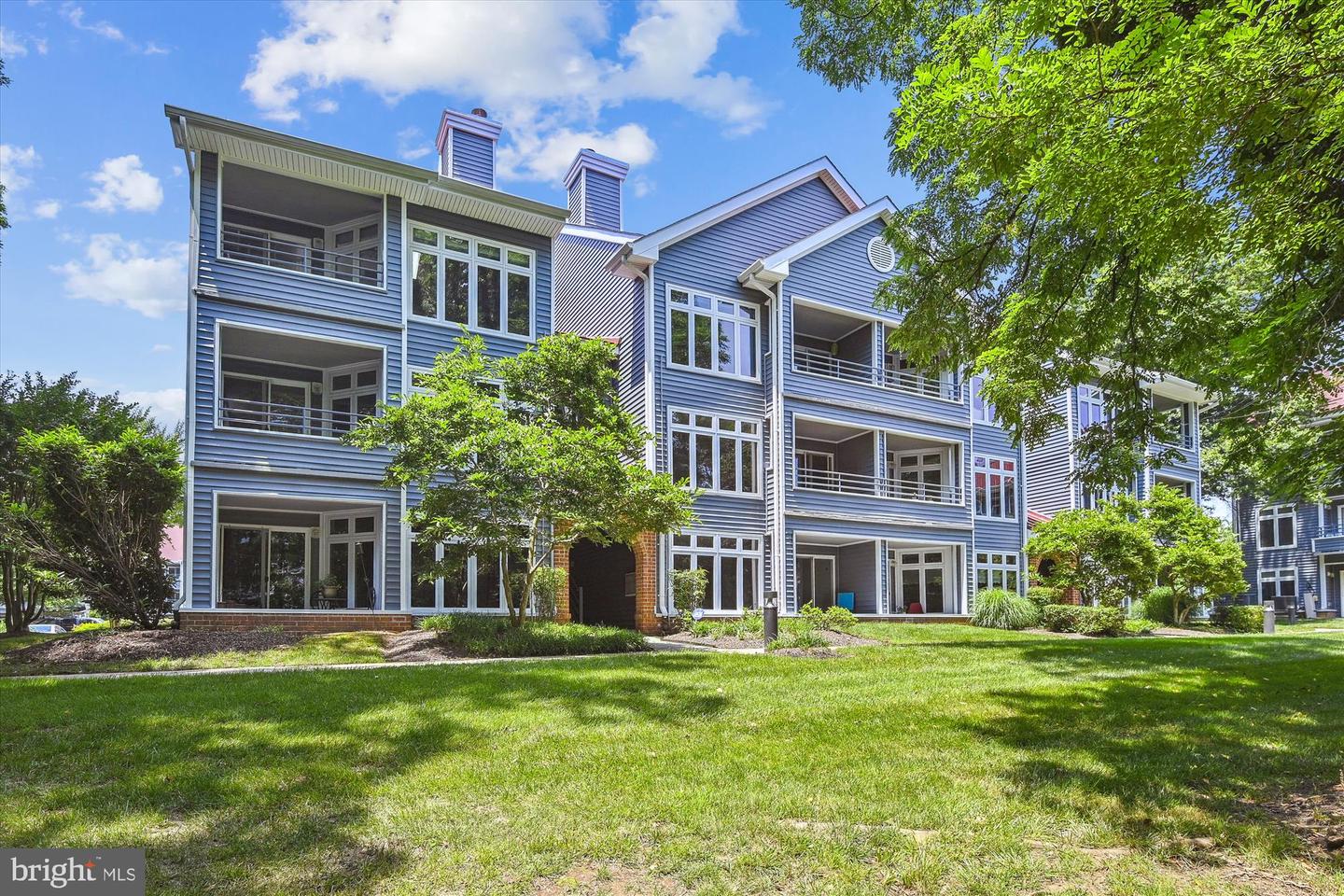 Considering a Condo? Rachel Gontkovic Long & Foster Annapolis