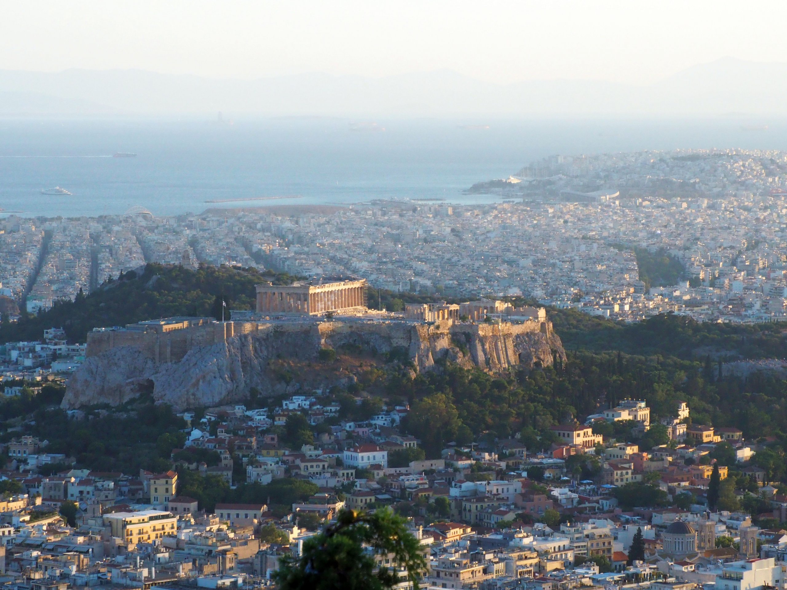 Acropolis Instagram: #Exploreathens - pkncwsv