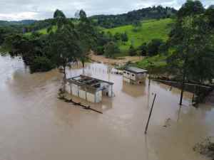 Distribuição de água em Eunápolis ainda apresenta irregularidades